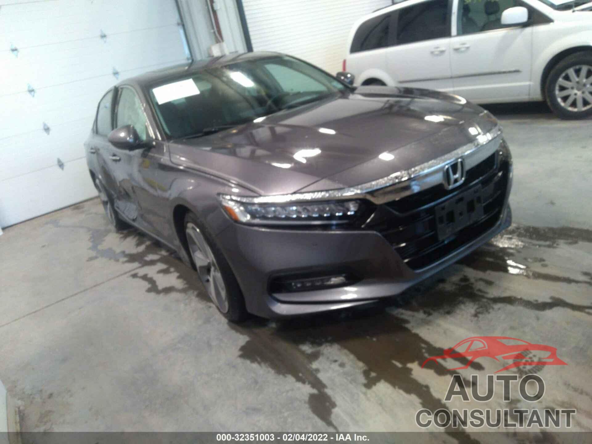 HONDA ACCORD SEDAN 2018 - 1HGCV1F9XJA005245