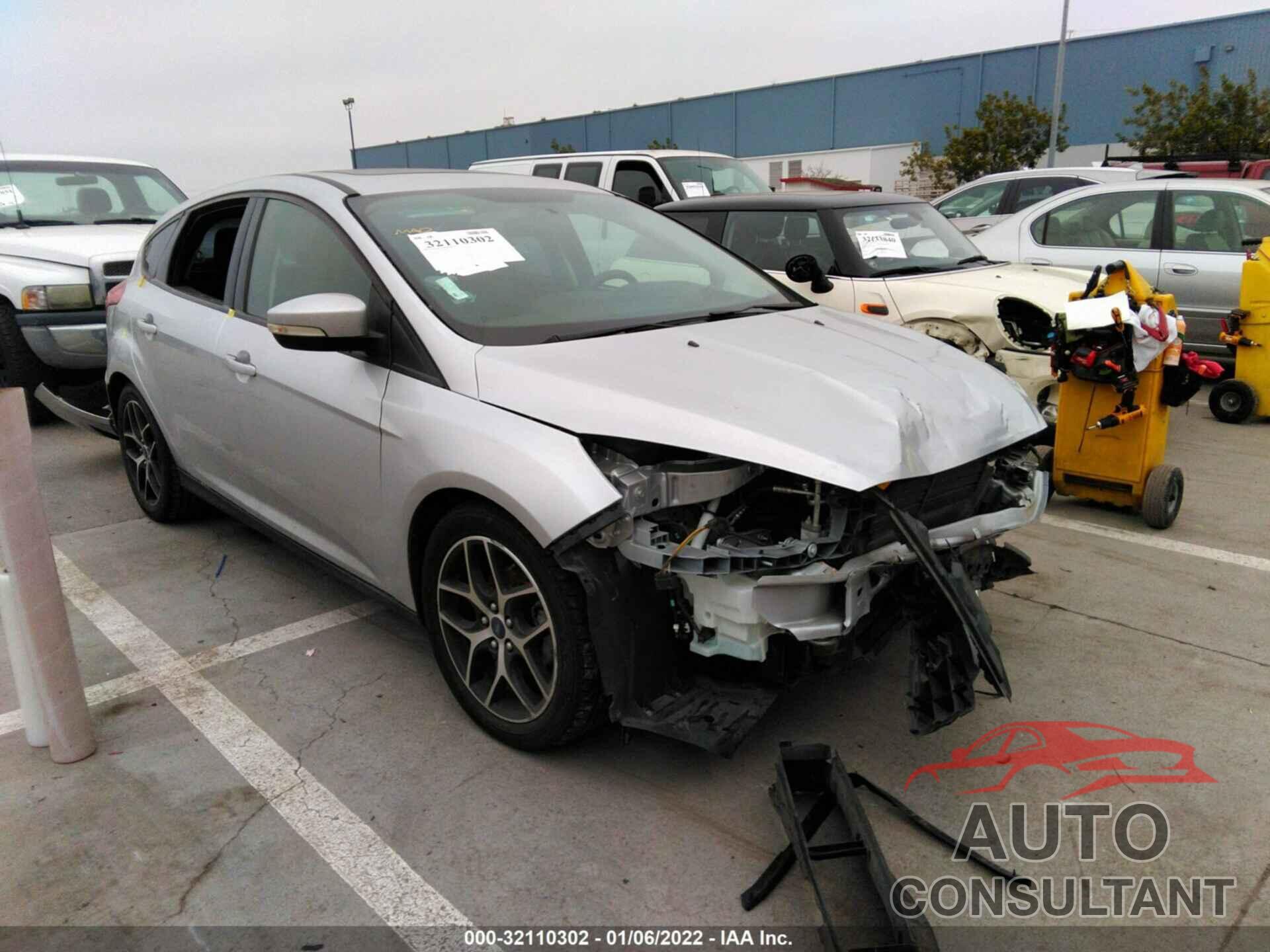 FORD FOCUS 2018 - 1FADP3M22JL213564
