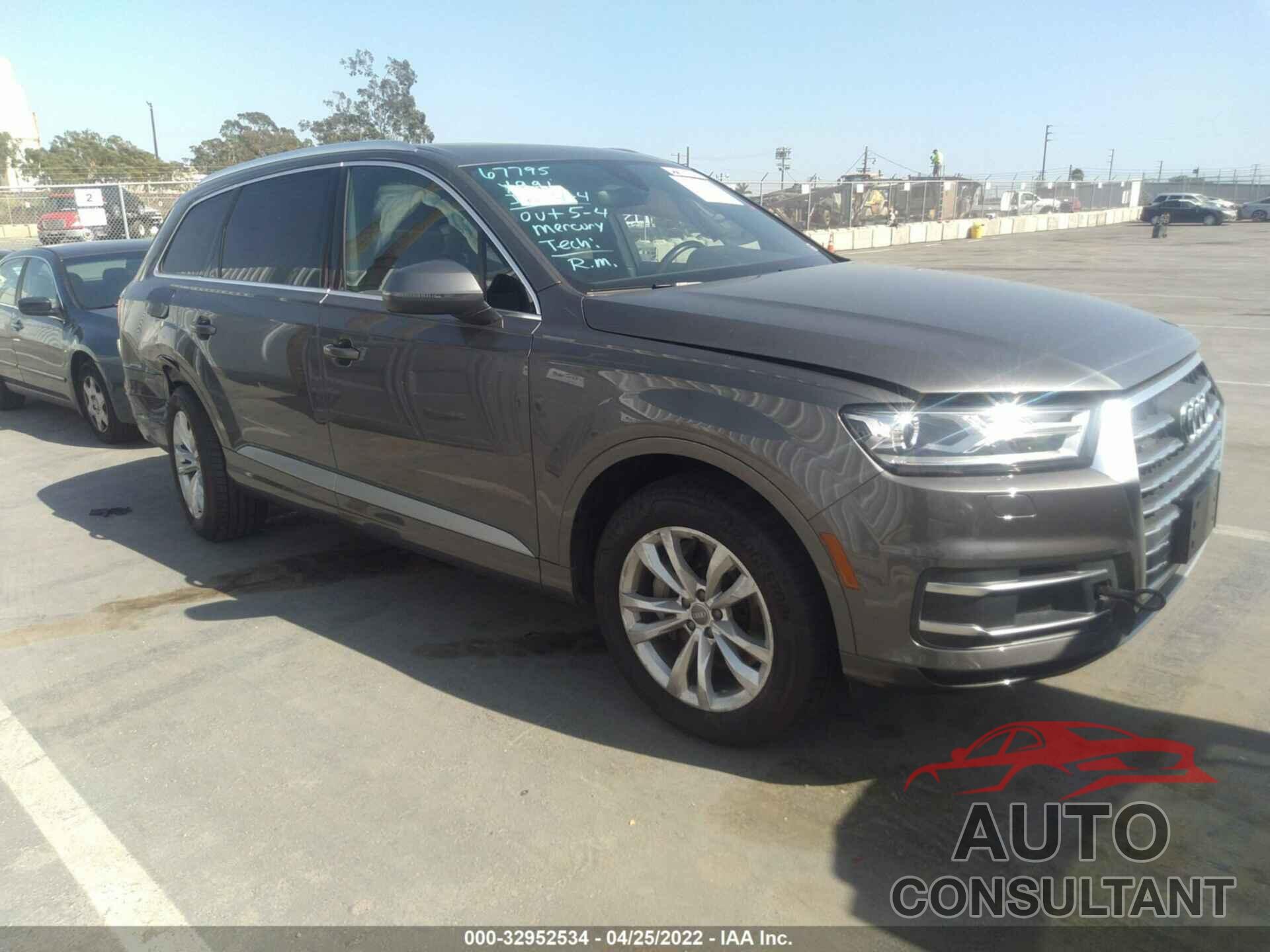 AUDI Q7 2019 - WA1AHAF77KD016354