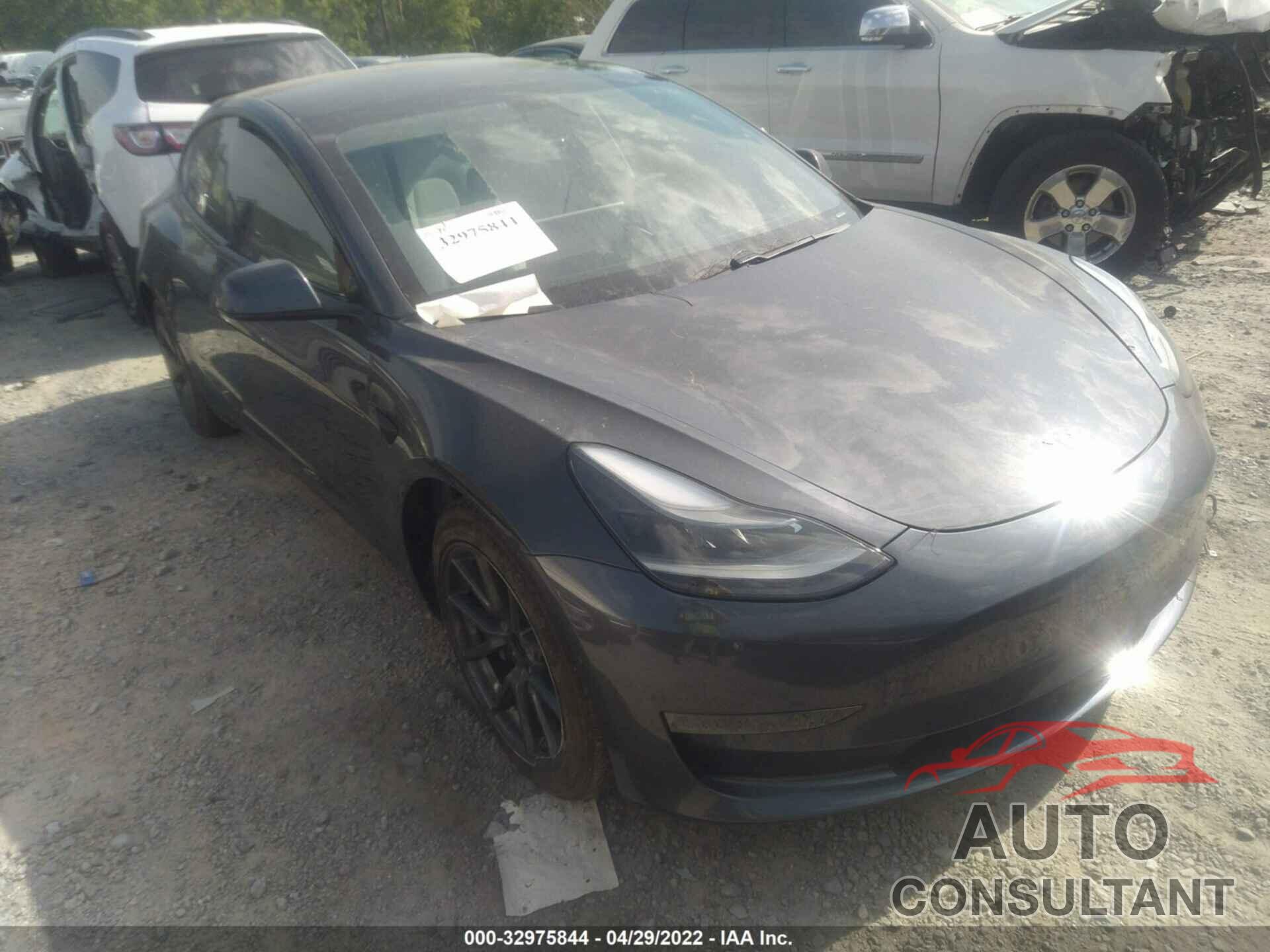 TESLA MODEL 3 2021 - 5YJ3E1EB5MF992870