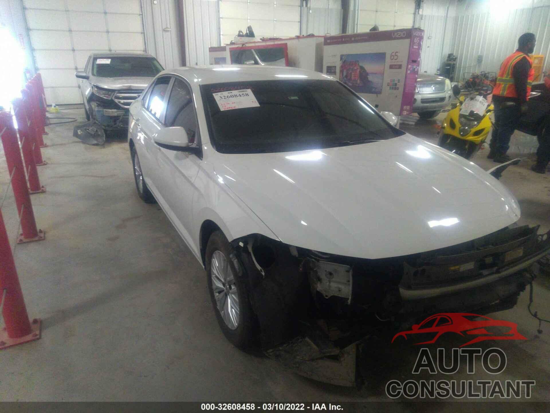 VOLKSWAGEN JETTA 2019 - 3VWC57BU7KM105249