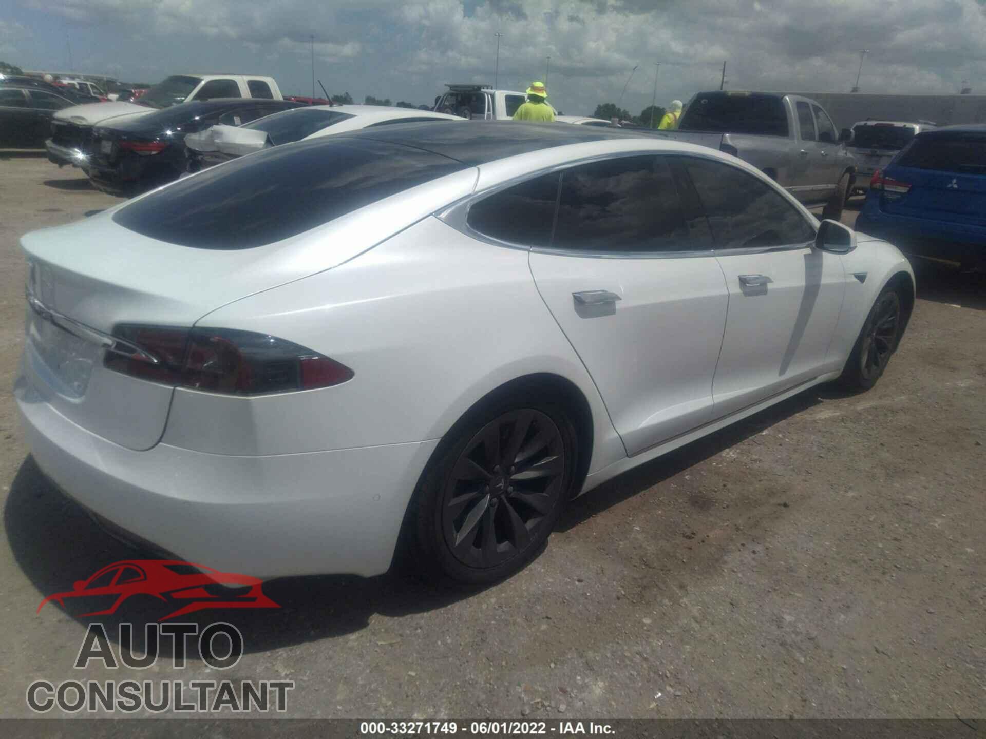 TESLA MODEL S 2018 - 5YJSA1E22JF295000