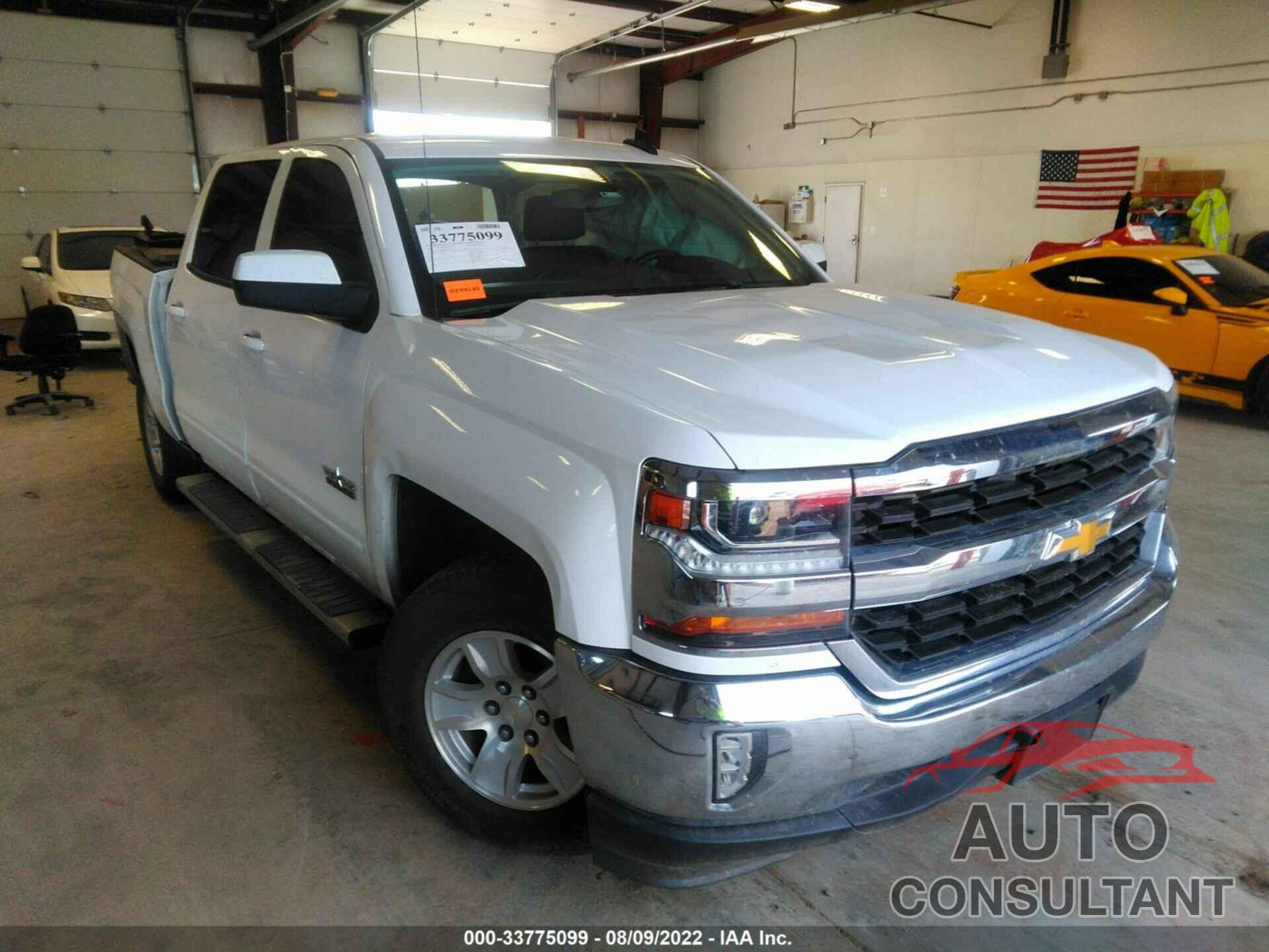 CHEVROLET SILVERADO 1500 2018 - 3GCUCRERXJG311842