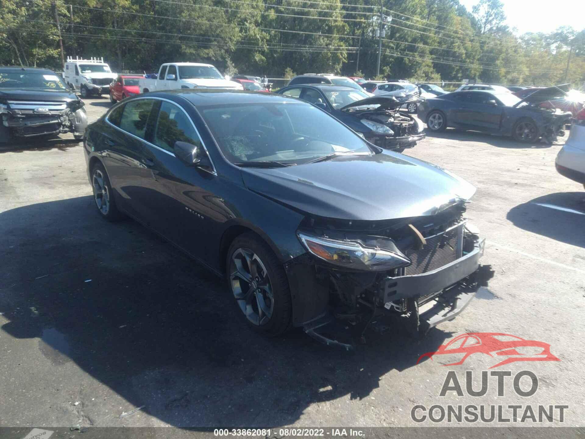 CHEVROLET MALIBU 2021 - 1G1ZD5ST3MF027673