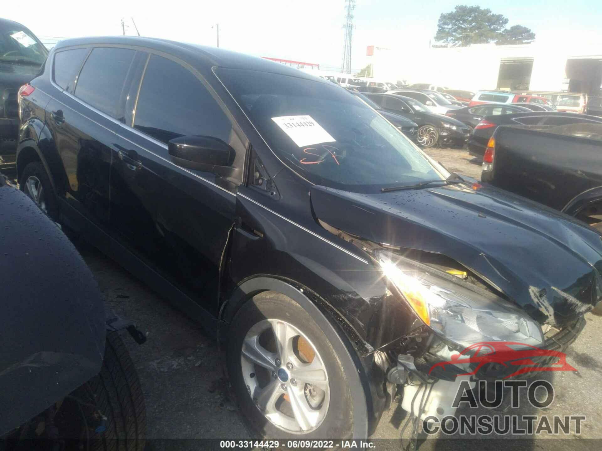 FORD ESCAPE 2016 - 1FMCU9GX1GUB90768