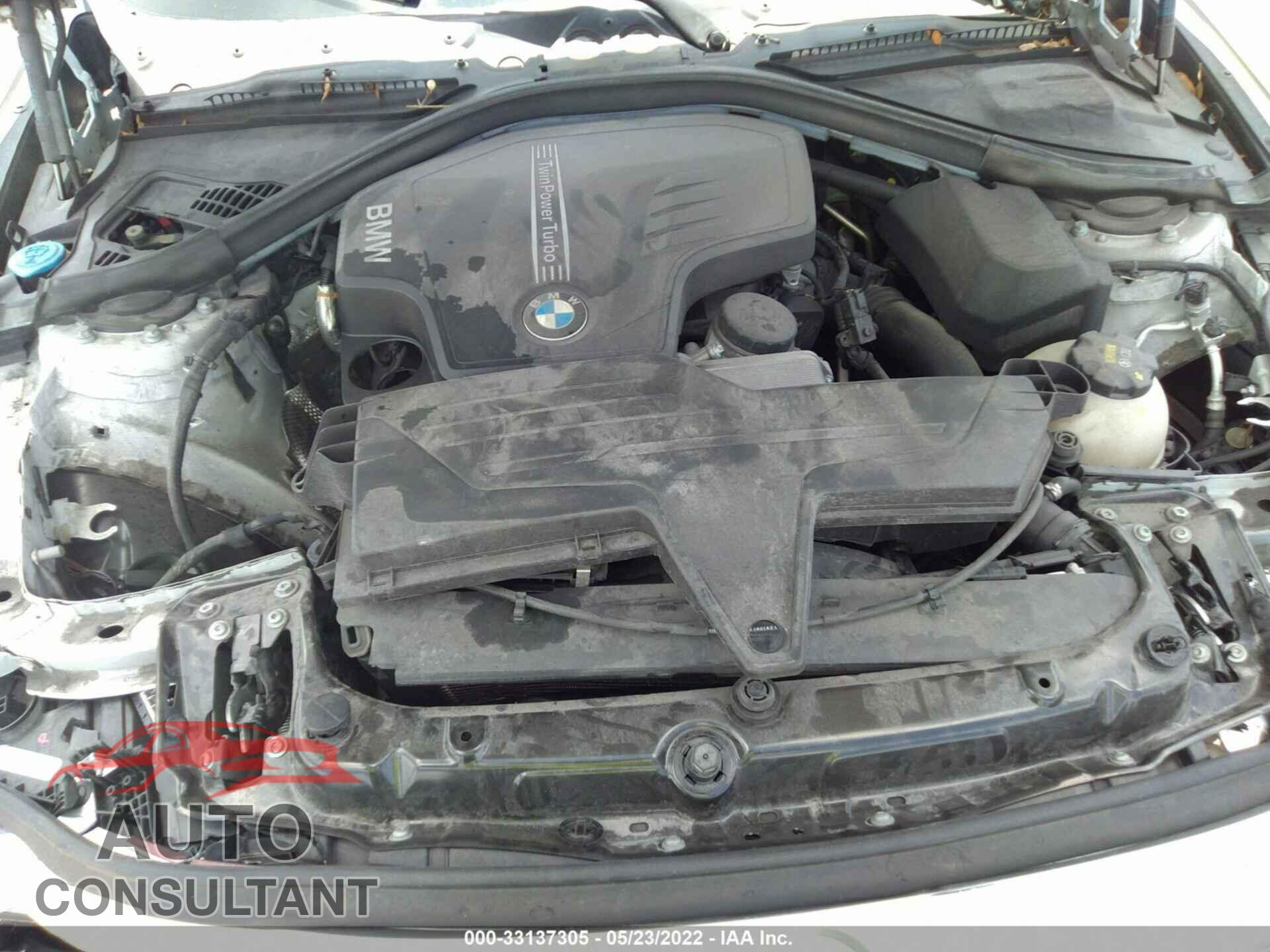 BMW 3 SERIES 2016 - WBA8E1G54GNU11570