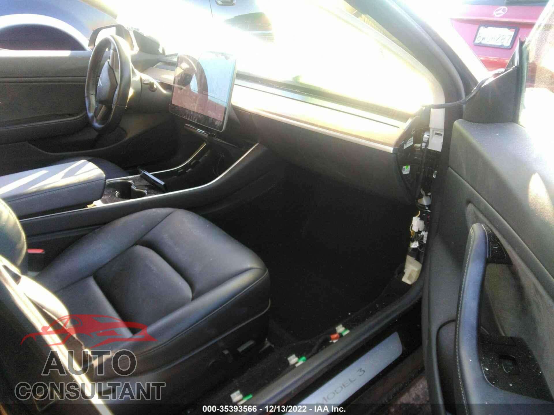 TESLA MODEL 3 2018 - 5YJ3E1EA7JF056624