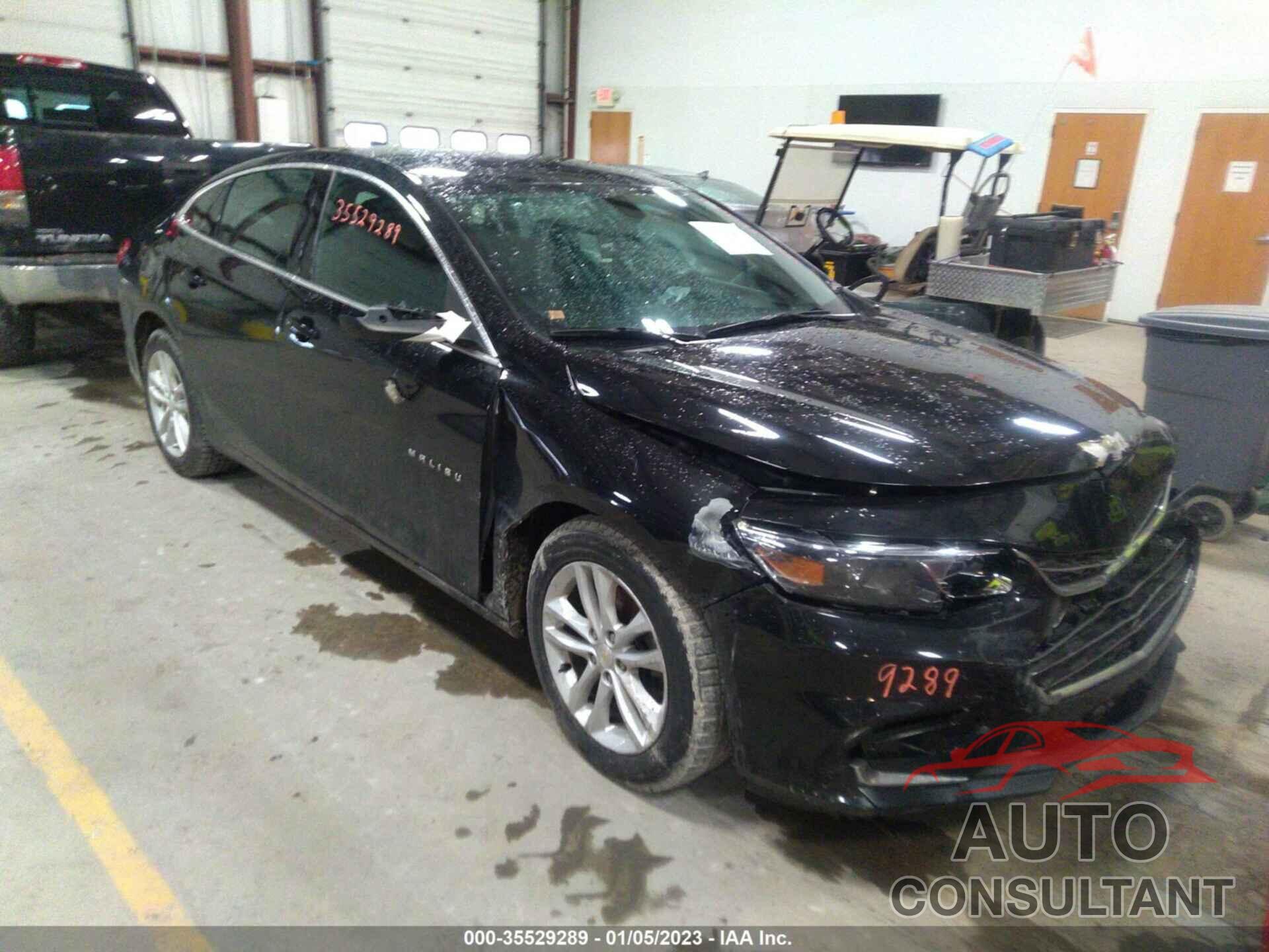 CHEVROLET MALIBU 2017 - 1G1ZE5ST4HF114131