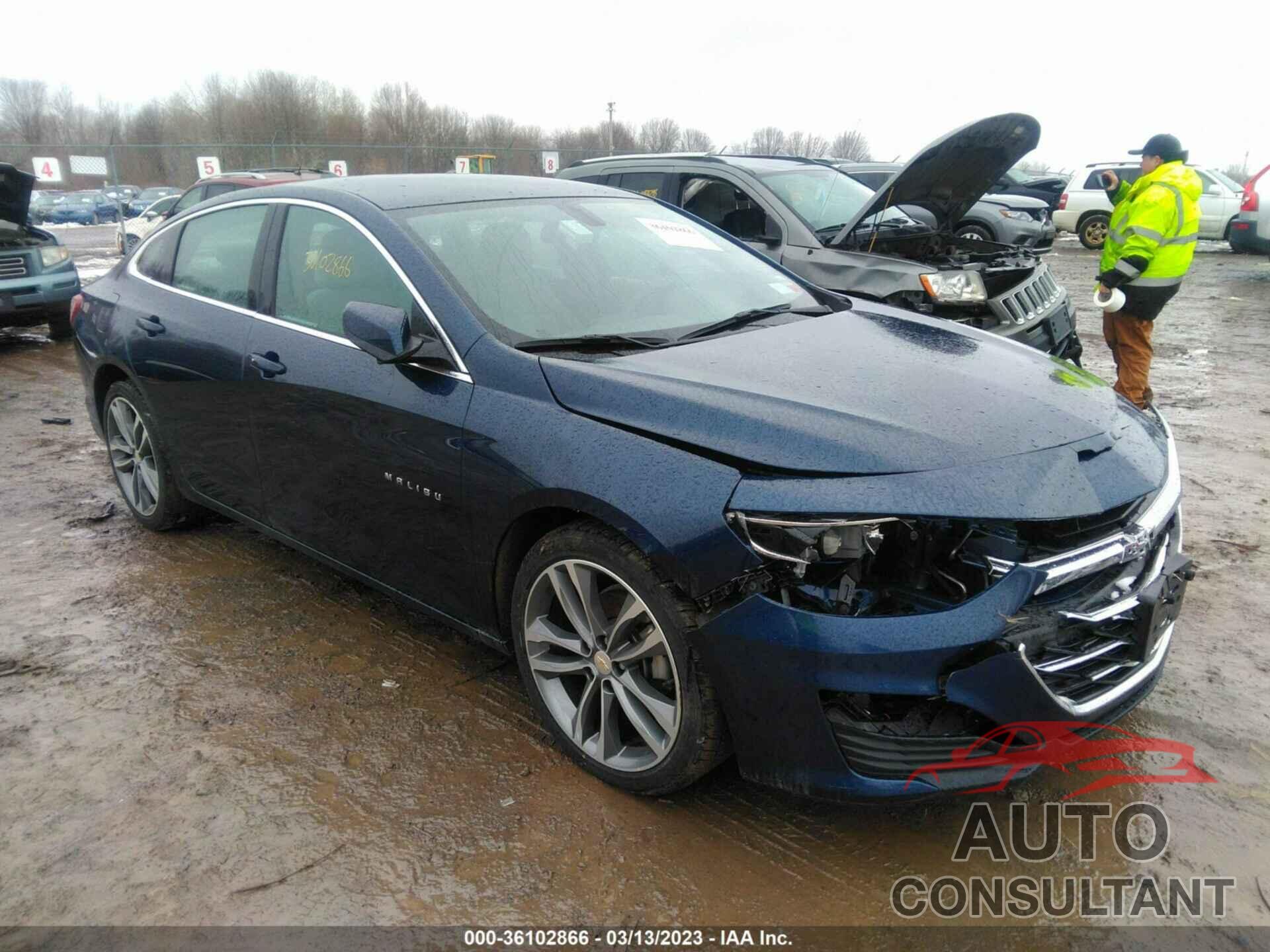 CHEVROLET MALIBU 2021 - 1G1ZD5STXMF034460