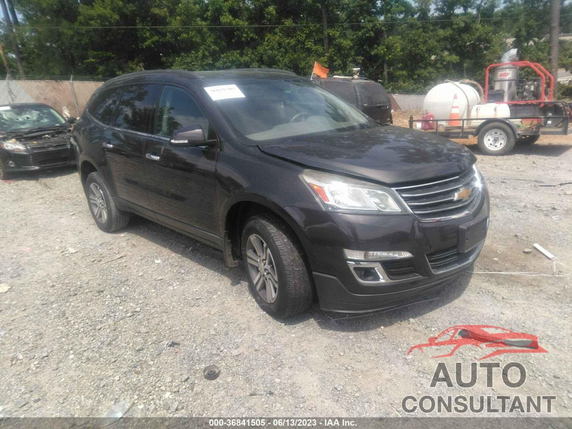 CHEVROLET TRAVERSE 2015 - 1GNKRGKD8FJ232640