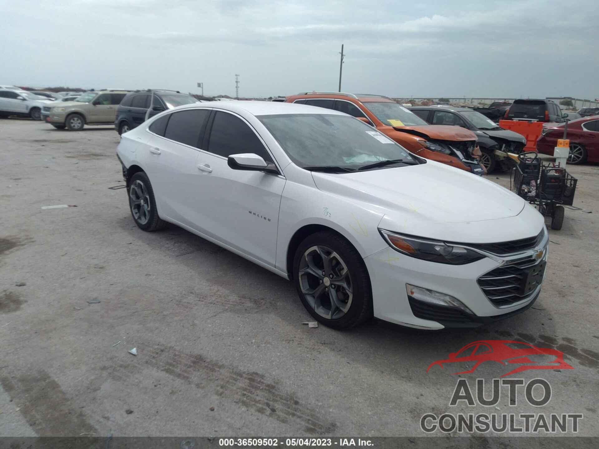 CHEVROLET MALIBU 2020 - 1G1ZD5STXLF122908