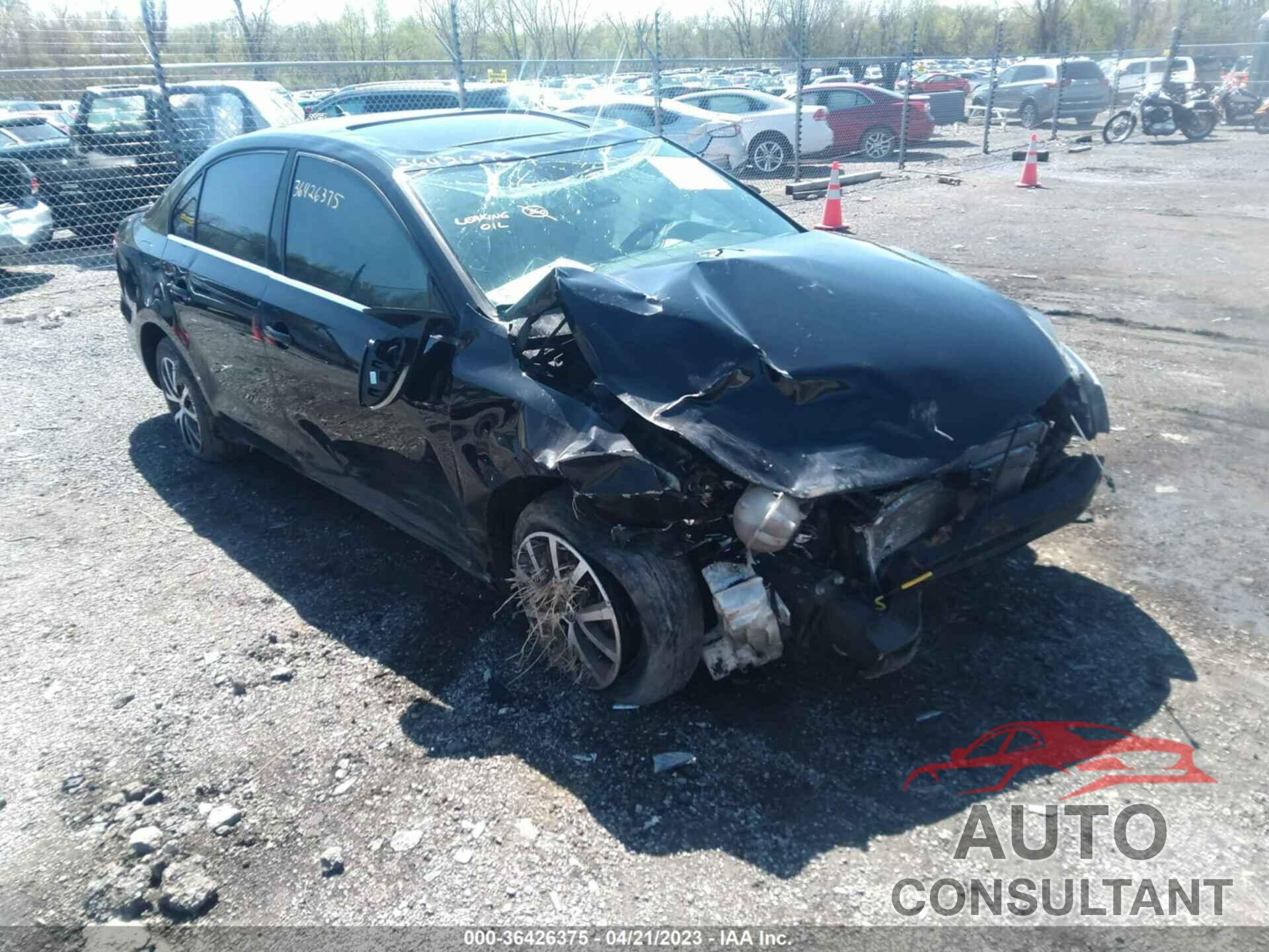 VOLKSWAGEN JETTA 2017 - 3VWDB7AJ7HM307909