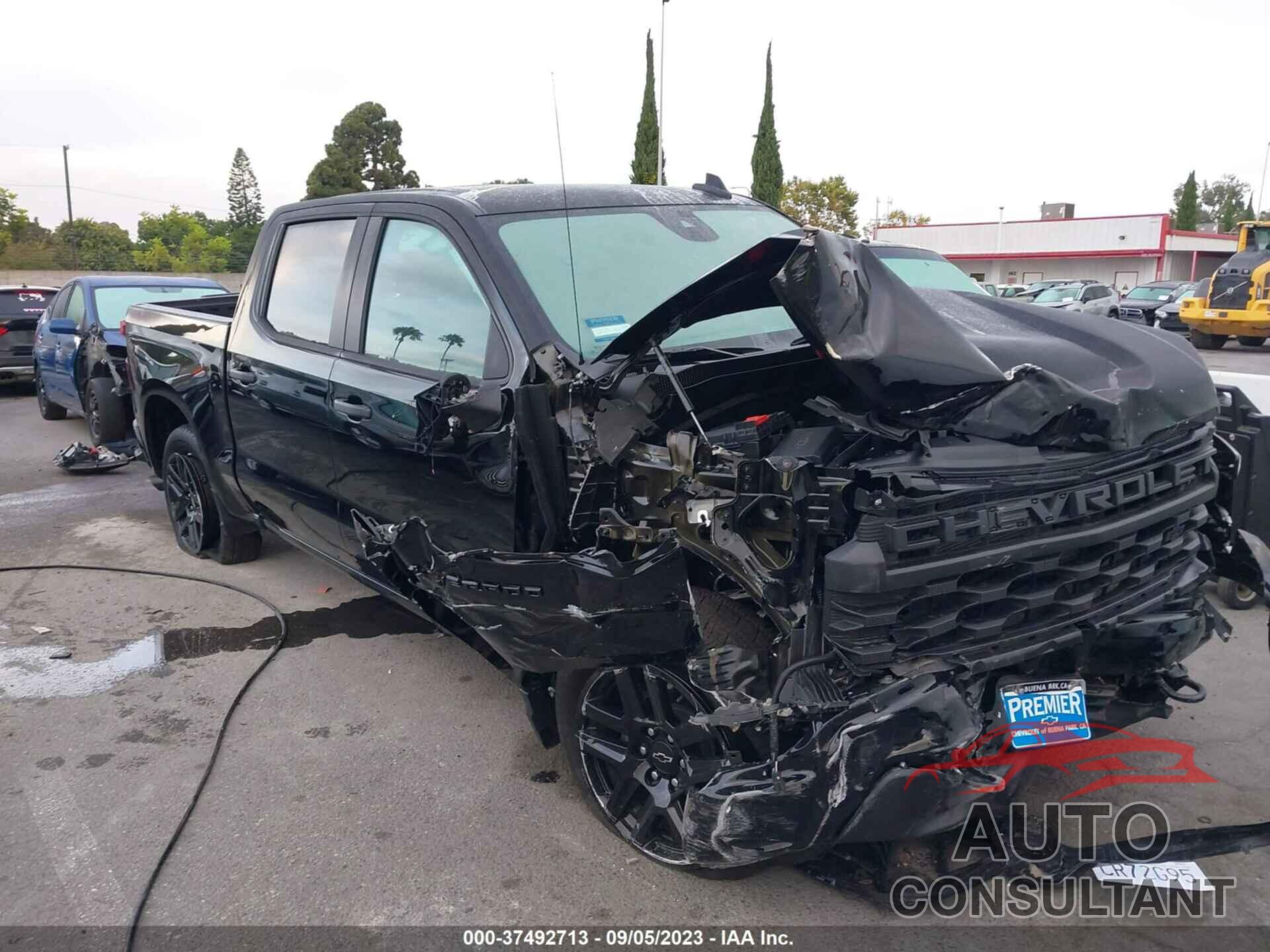CHEVROLET SILVERADO 1500 2023 - 1GCPABEK3PZ185054
