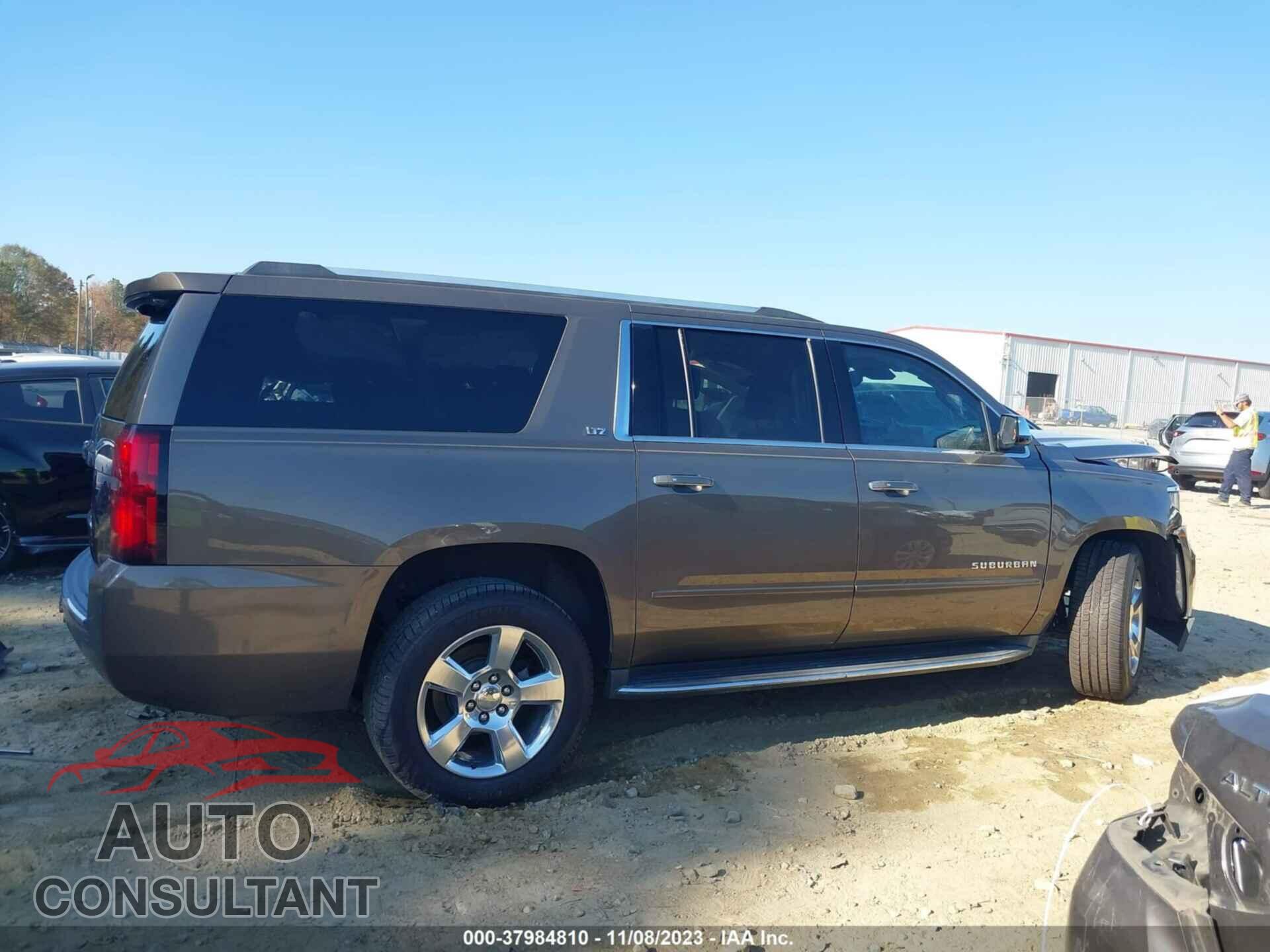 CHEVROLET SUBURBAN 2016 - 1GNSCJKC2GR218032