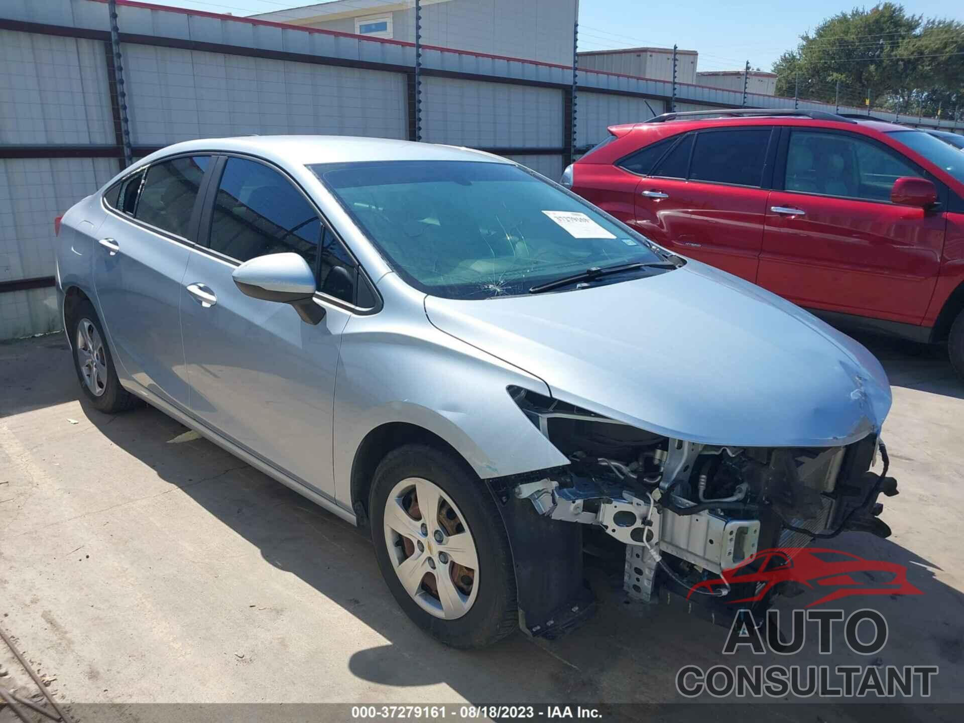 CHEVROLET CRUZE 2018 - 1G1BC5SM8J7203670