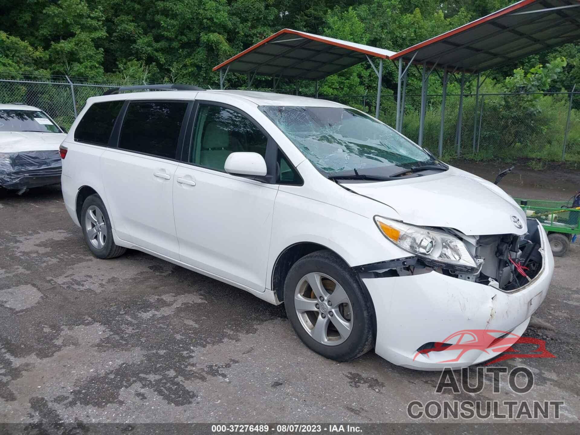 TOYOTA SIENNA 2016 - 5TDKK3DC3GS751948