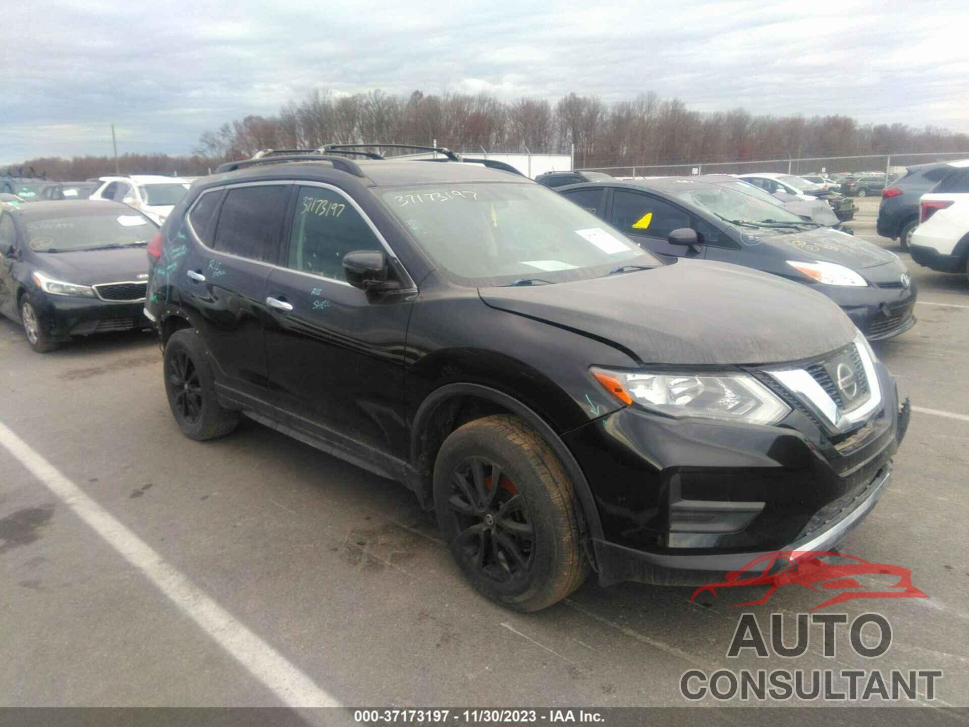 NISSAN ROGUE 2017 - 5N1AT2MV8HC847321