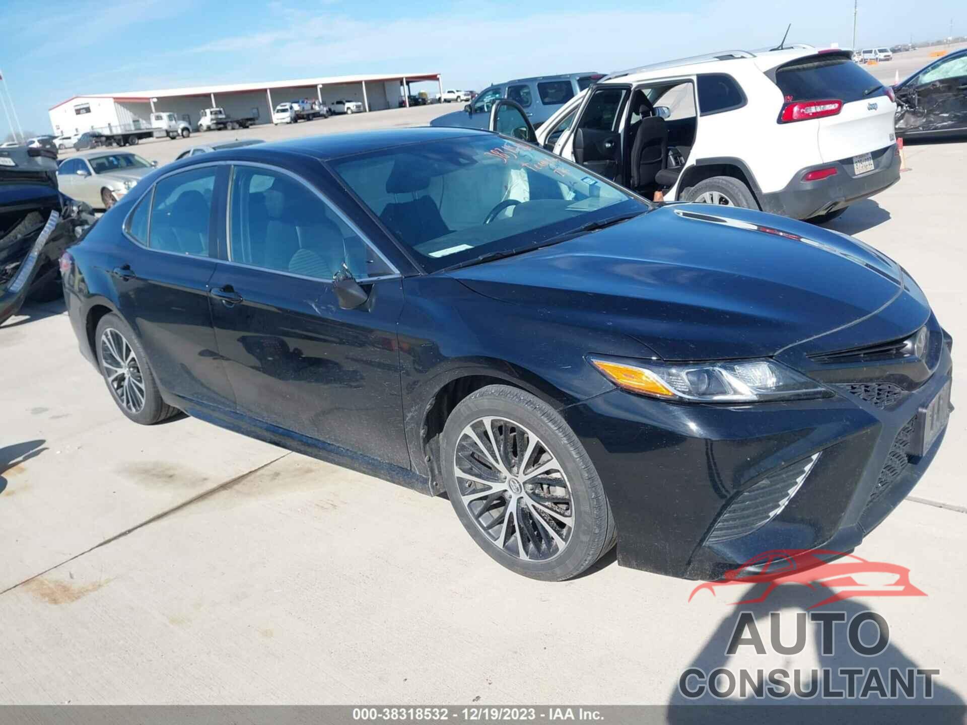 TOYOTA CAMRY 2019 - 4T1B11HKXKU238530