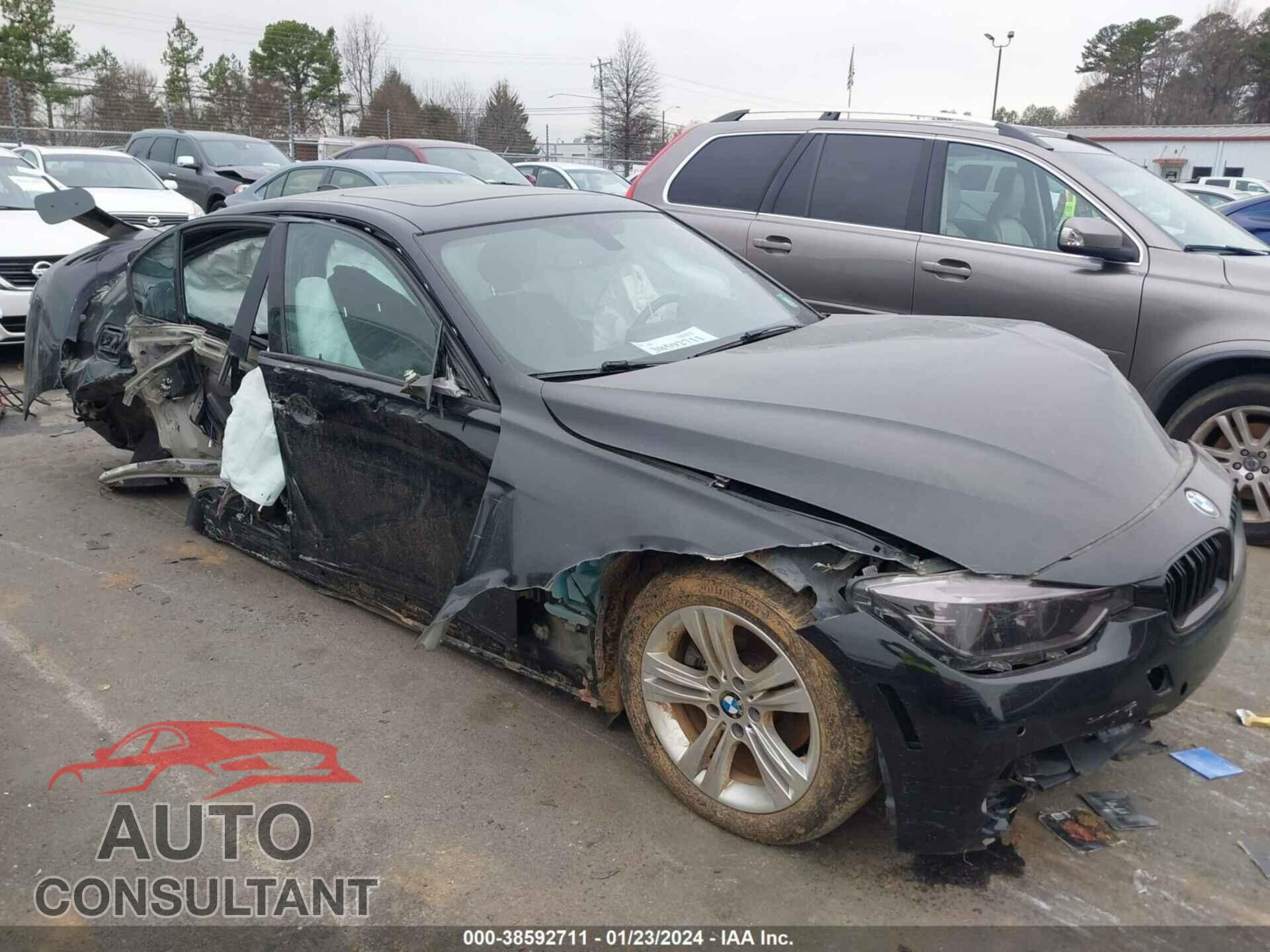 BMW 328I 2016 - WBA8E3G58GNU00664
