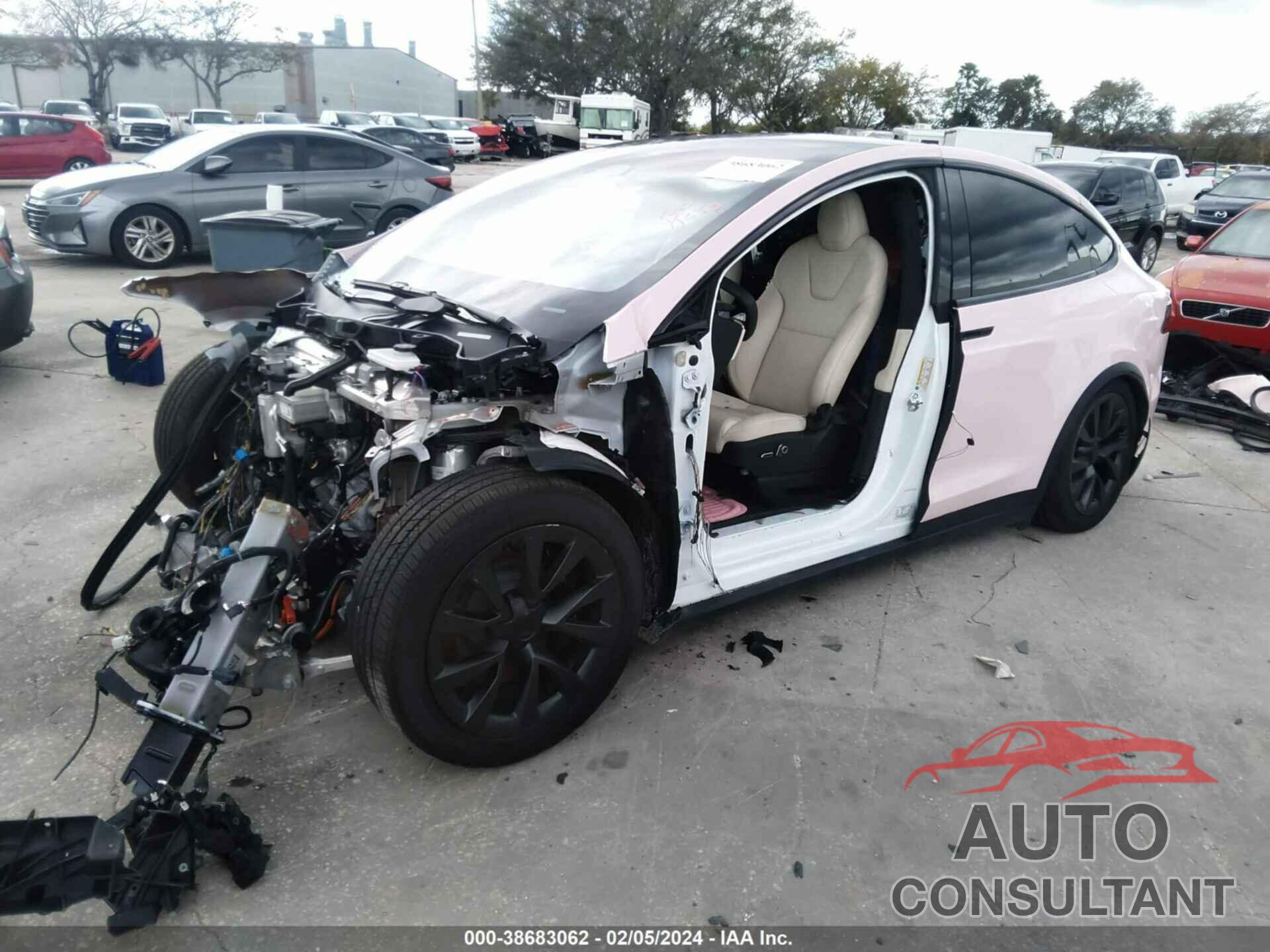 TESLA MODEL X 2023 - 7SAXCDE53PF368074