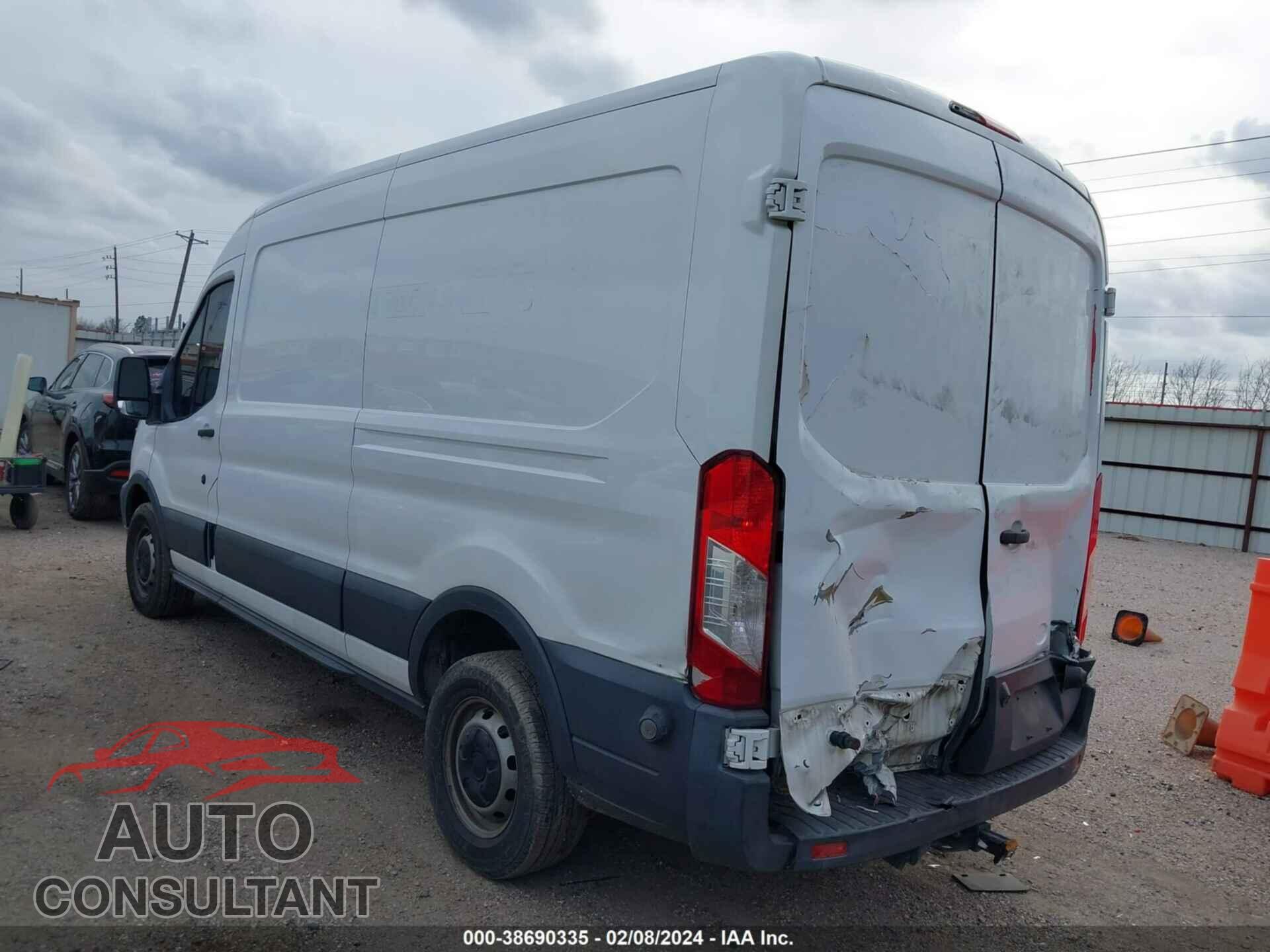 FORD TRANSIT 2017 - 1FTYR2CM2HKA56671
