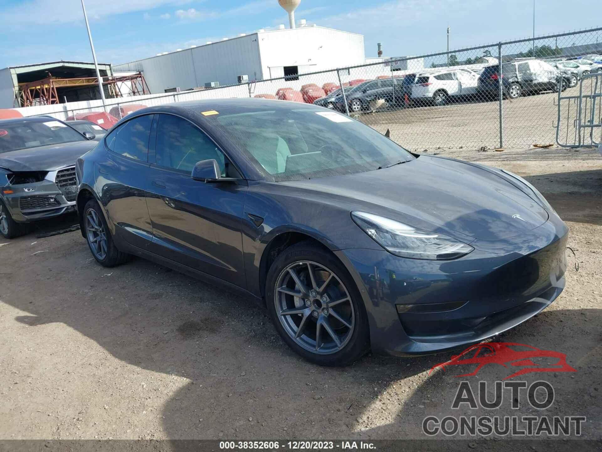 TESLA MODEL 3 2022 - 5YJ3E1EAXNF242907