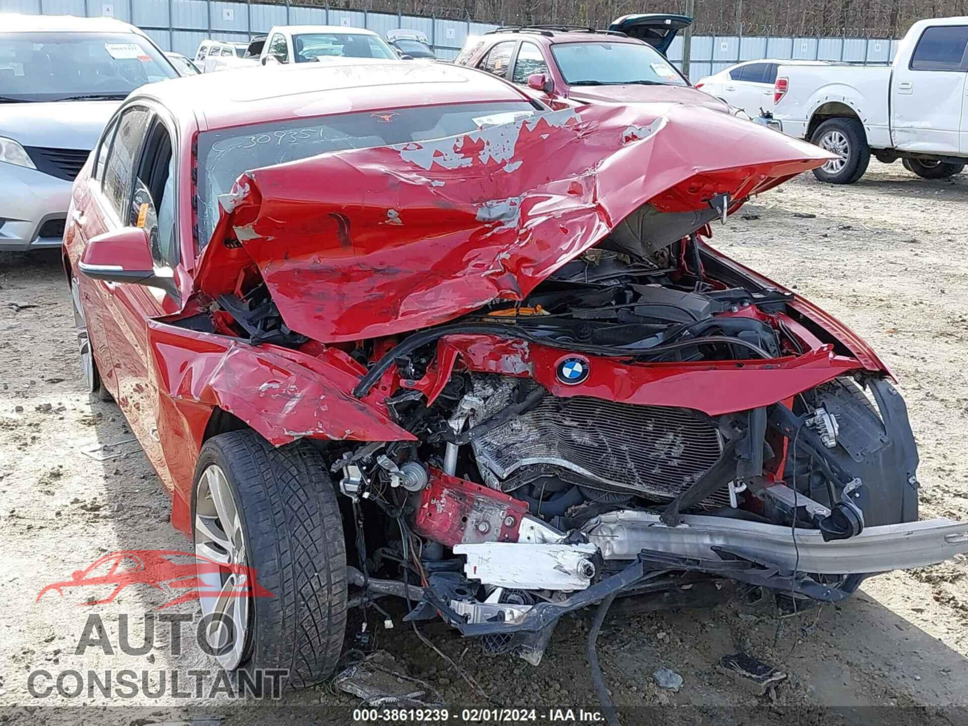BMW 328I 2016 - WBA8E9G55GNU27677