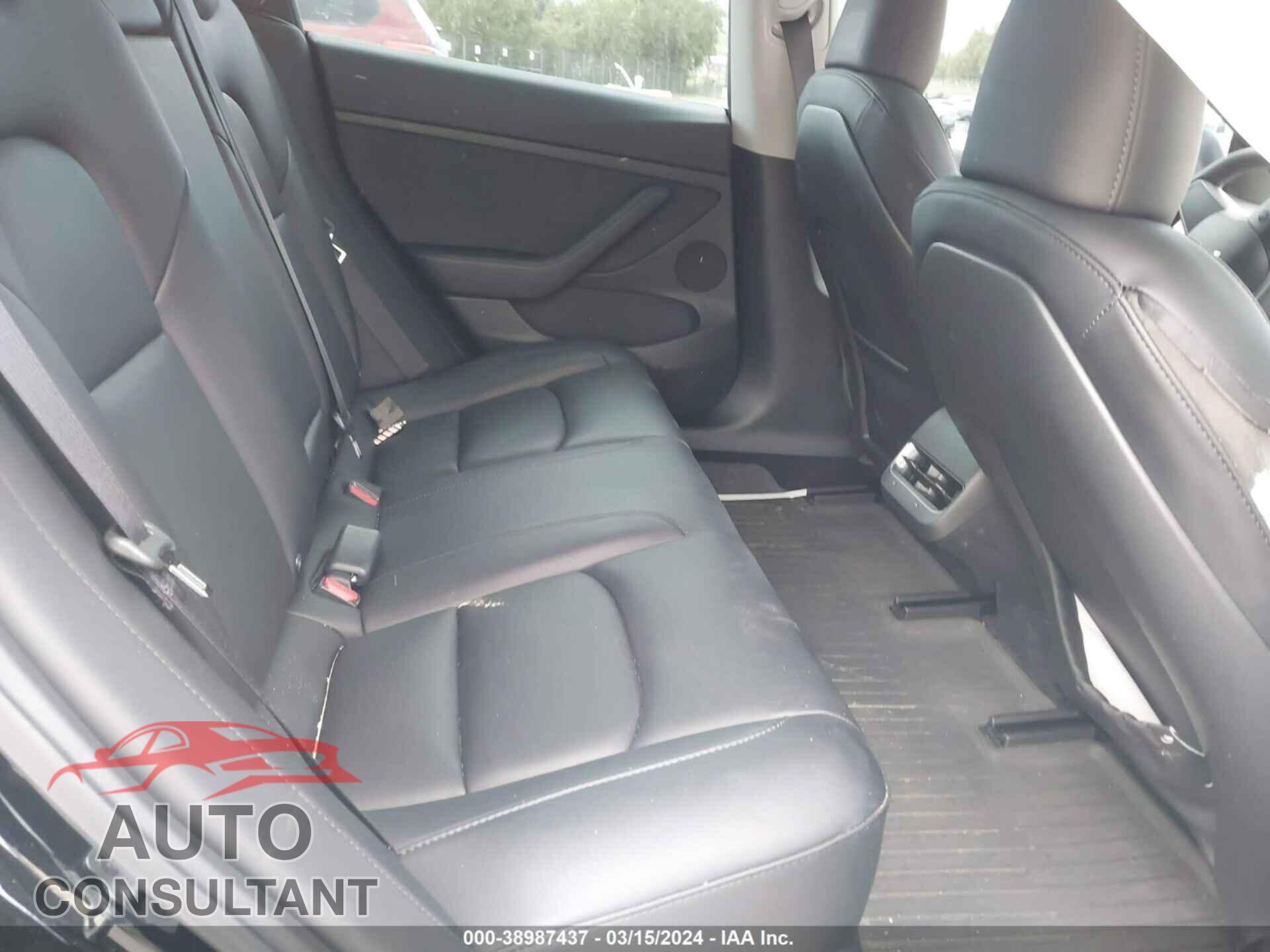 TESLA MODEL 3 2023 - 5YJ3E1EC5PF588836