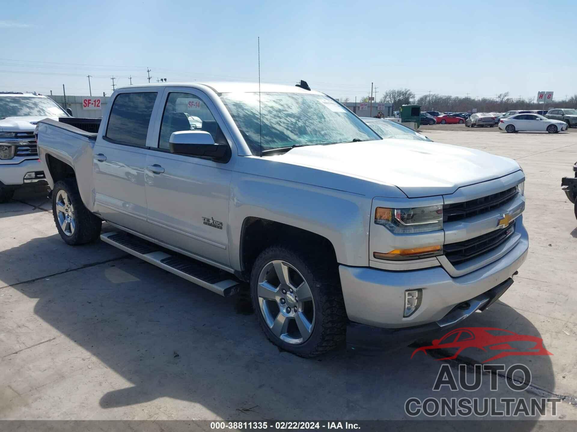 CHEVROLET SILVERADO 2018 - 3GCUKRECXJG157969