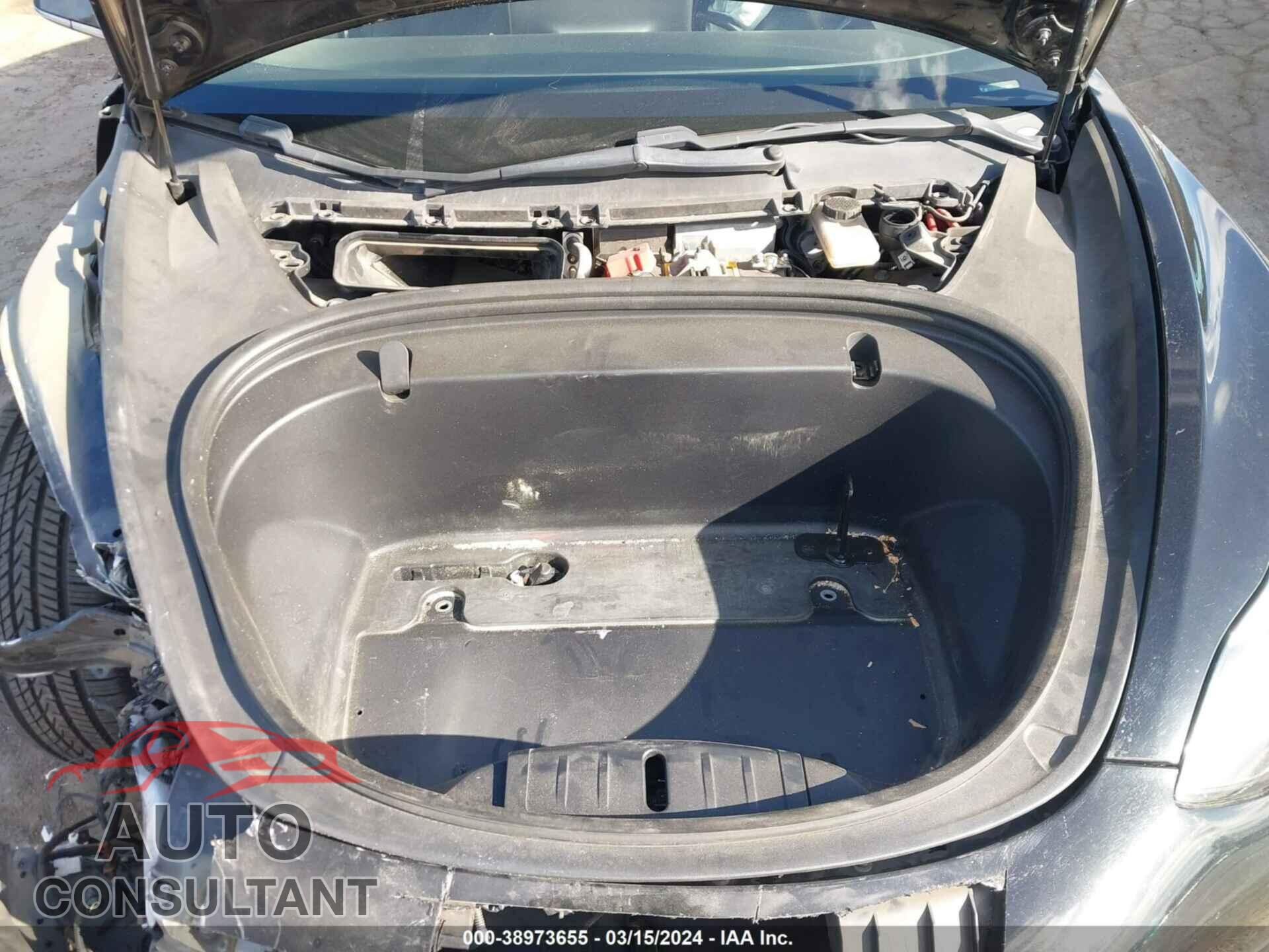 TESLA MODEL 3 2019 - 5YJ3E1EA8KF296511