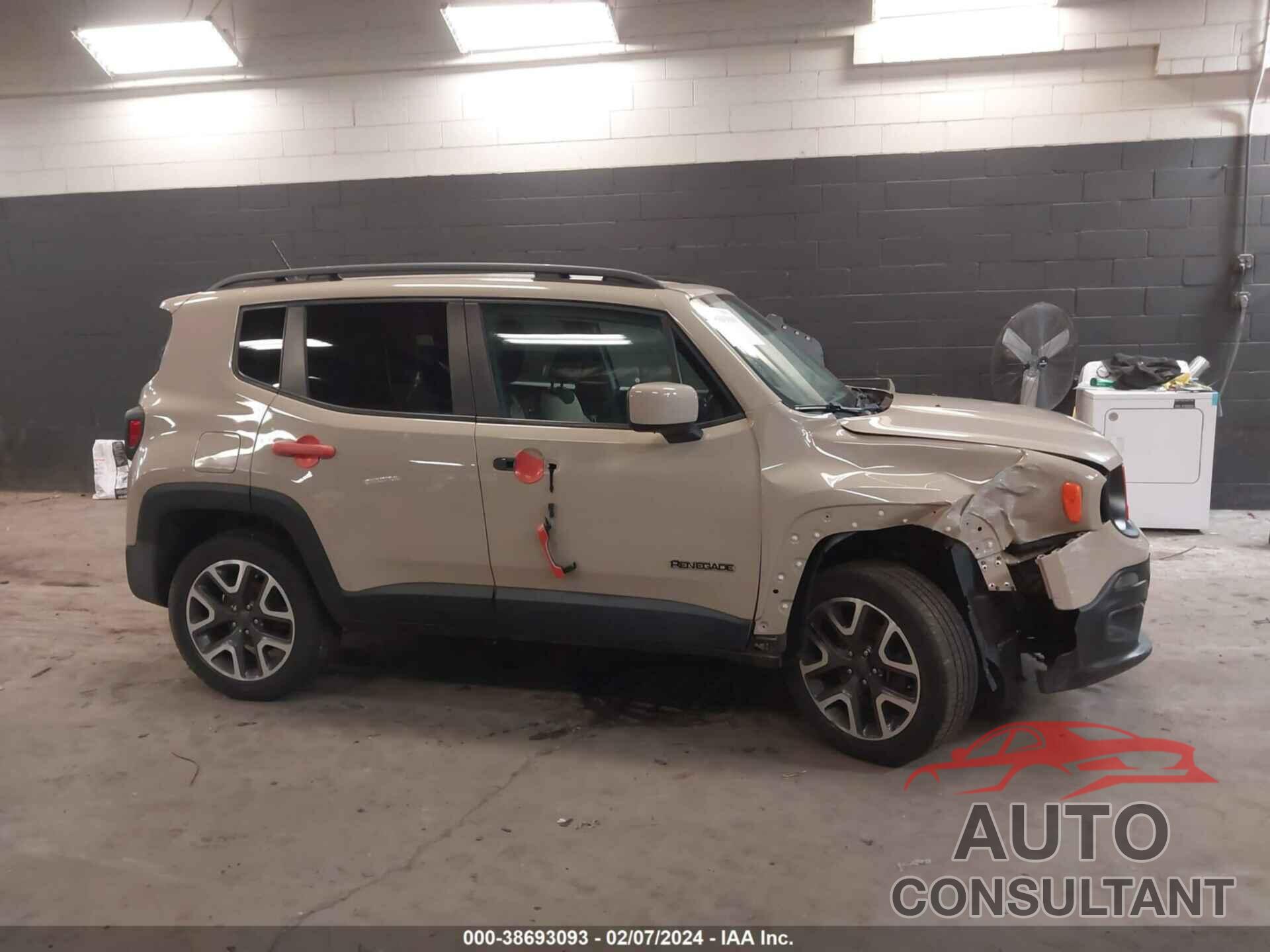 JEEP RENEGADE 2016 - ZACCJBBT1GPE30640