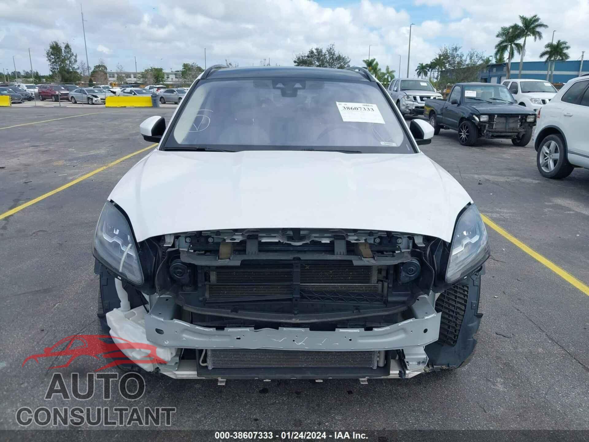 JAGUAR E-PACE 2018 - SADFJ2FX1J1Z17603