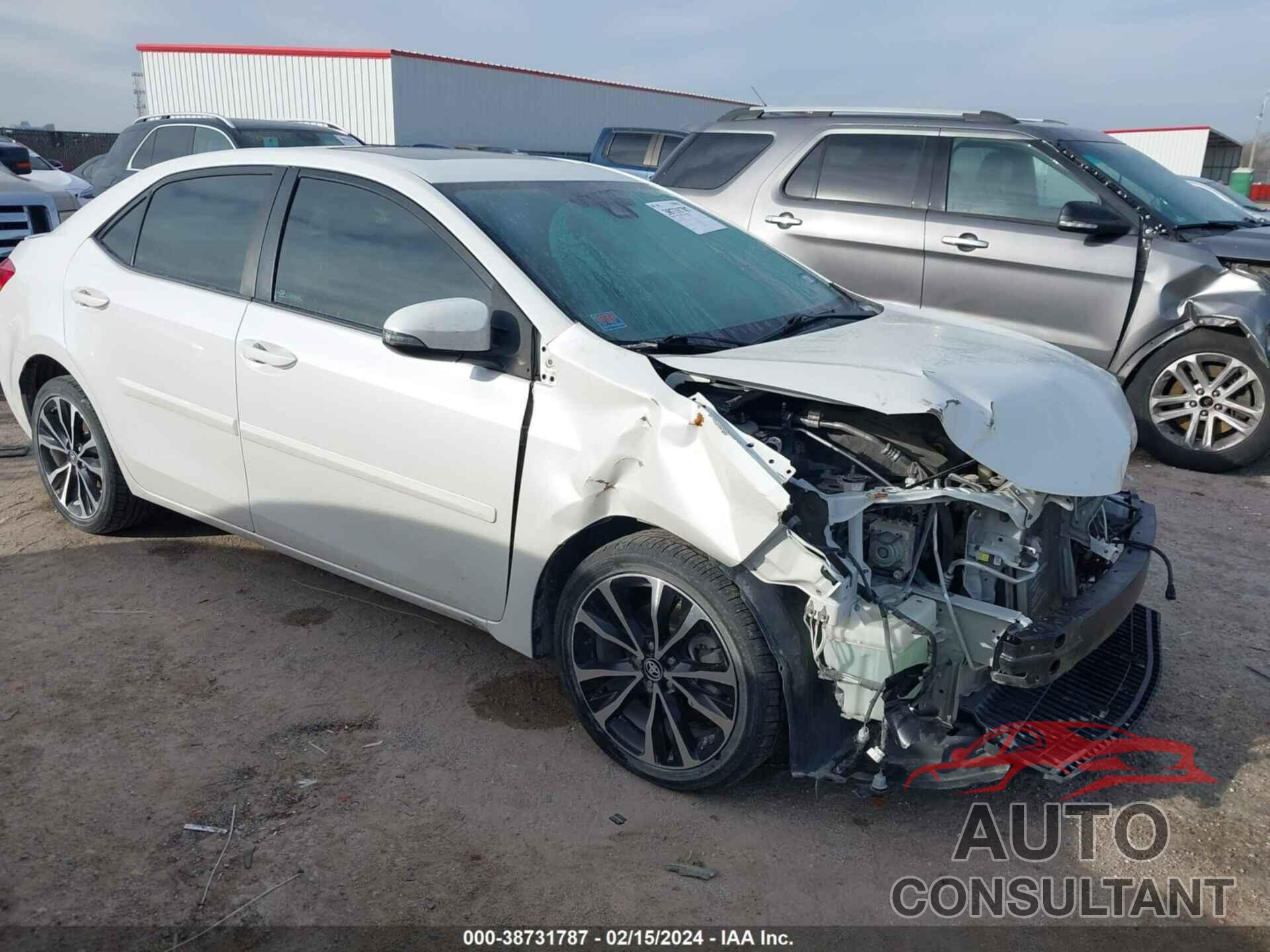 TOYOTA COROLLA 2017 - 5YFBURHE8HP683231