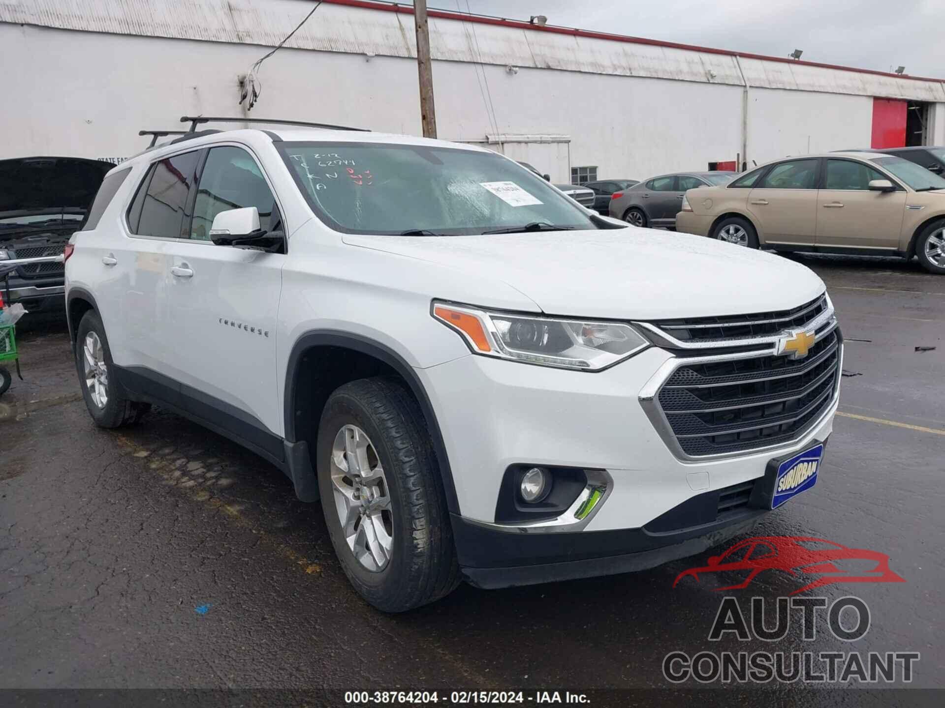 CHEVROLET TRAVERSE 2018 - 1GNEVGKW2JJ268648