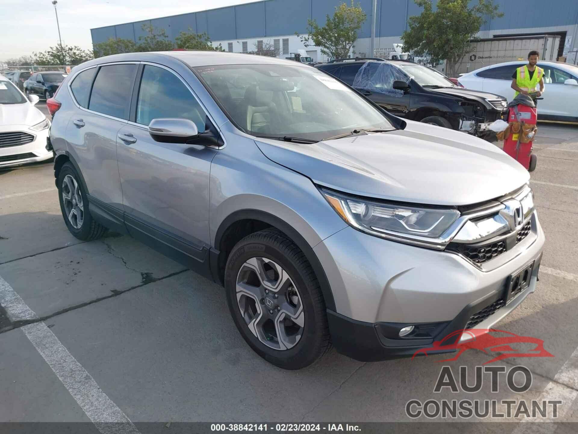 HONDA CR-V 2018 - 7FARW1H87JE030027
