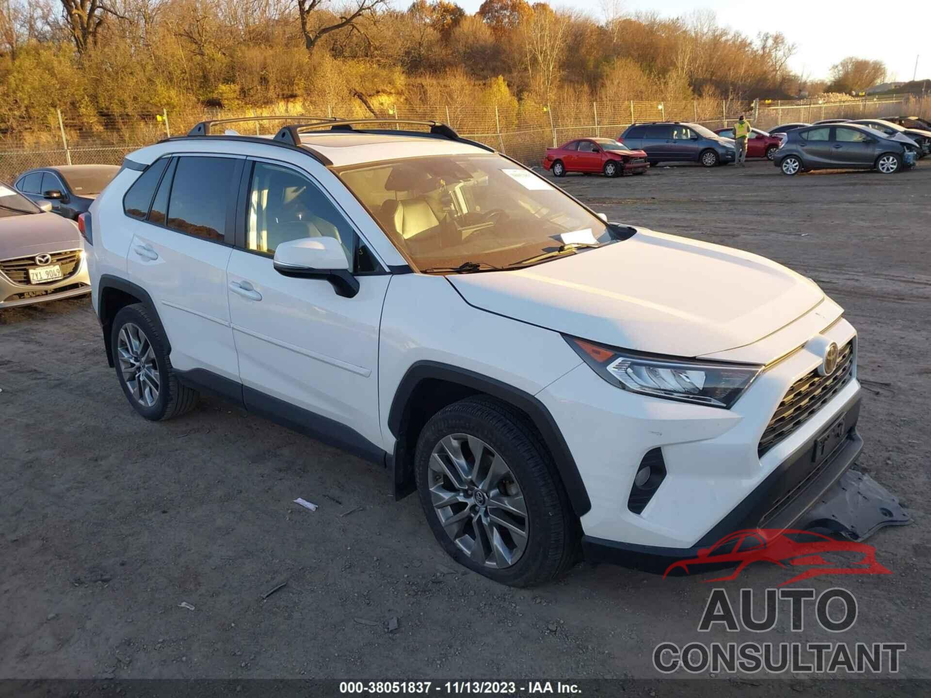 TOYOTA RAV4 2019 - 2T3A1RFV6KC027356