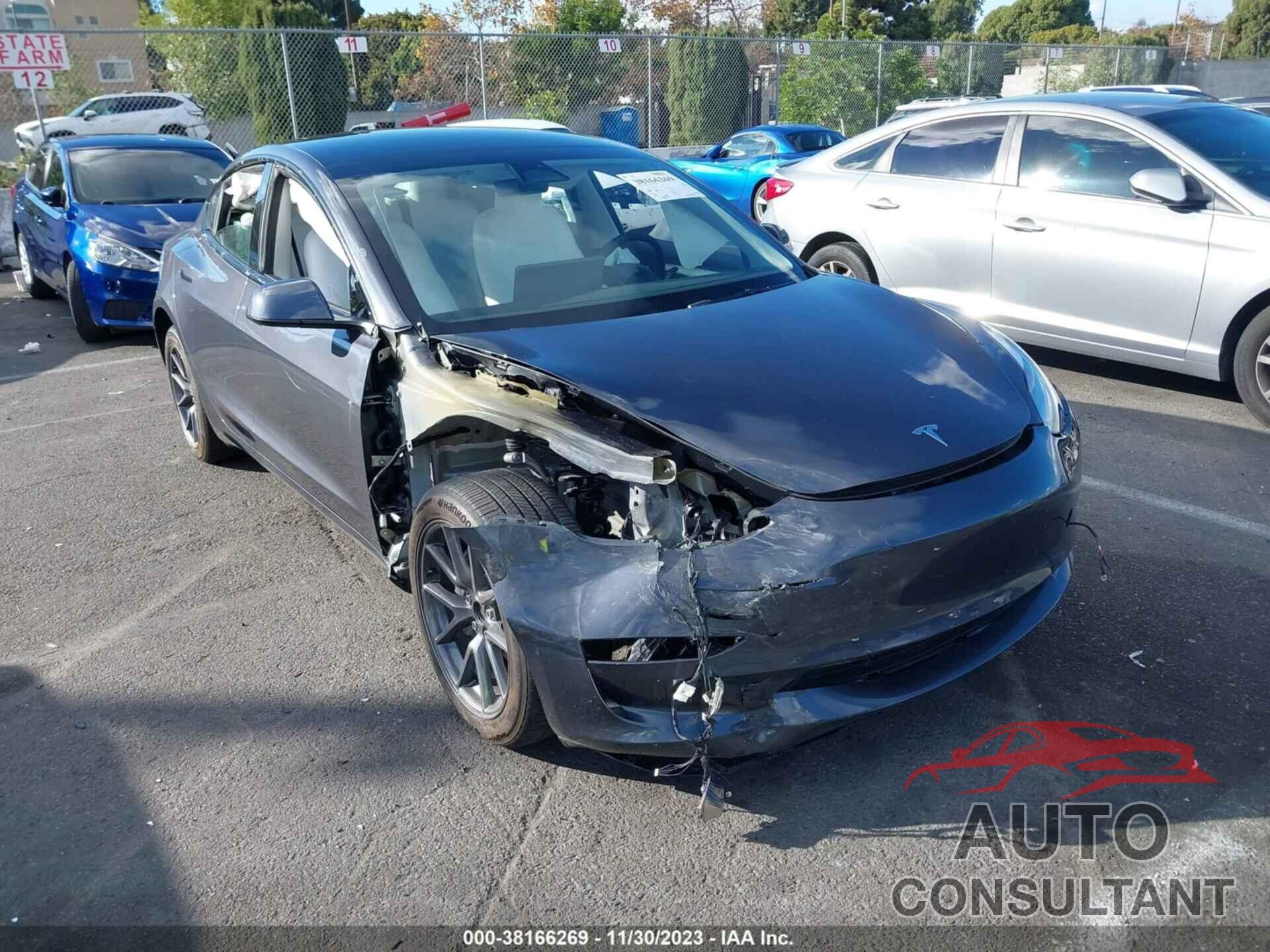 TESLA MODEL 3 2023 - 5YJ3E1EB3PF637457