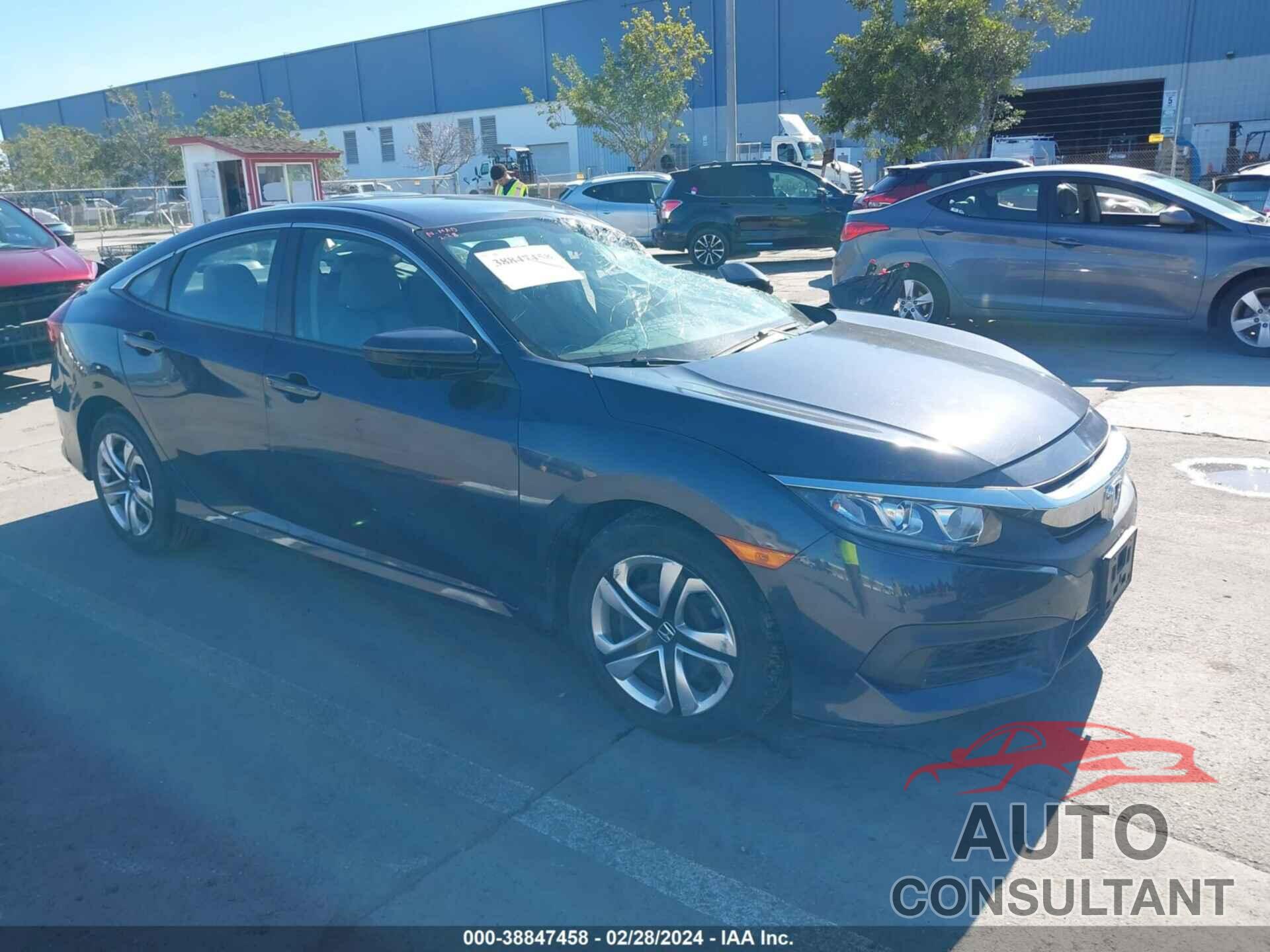 HONDA CIVIC 2018 - 2HGFC2F5XJH539093