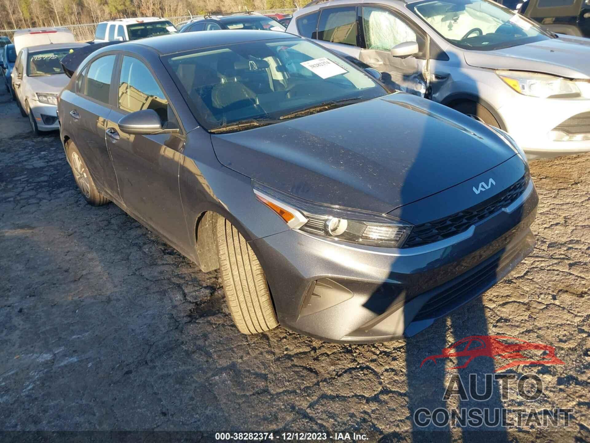 KIA FORTE 2023 - 3KPF24AD1PE682093