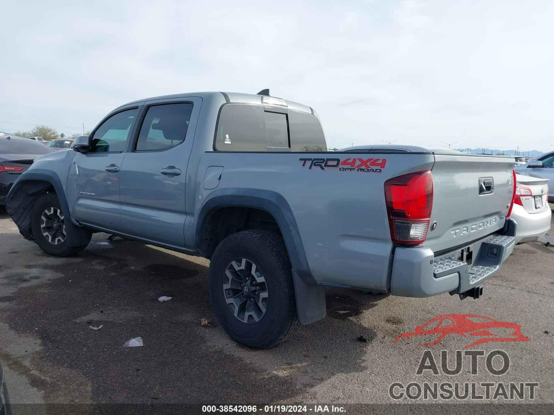 TOYOTA TACOMA 2018 - 3TMCZ5AN2JM184205