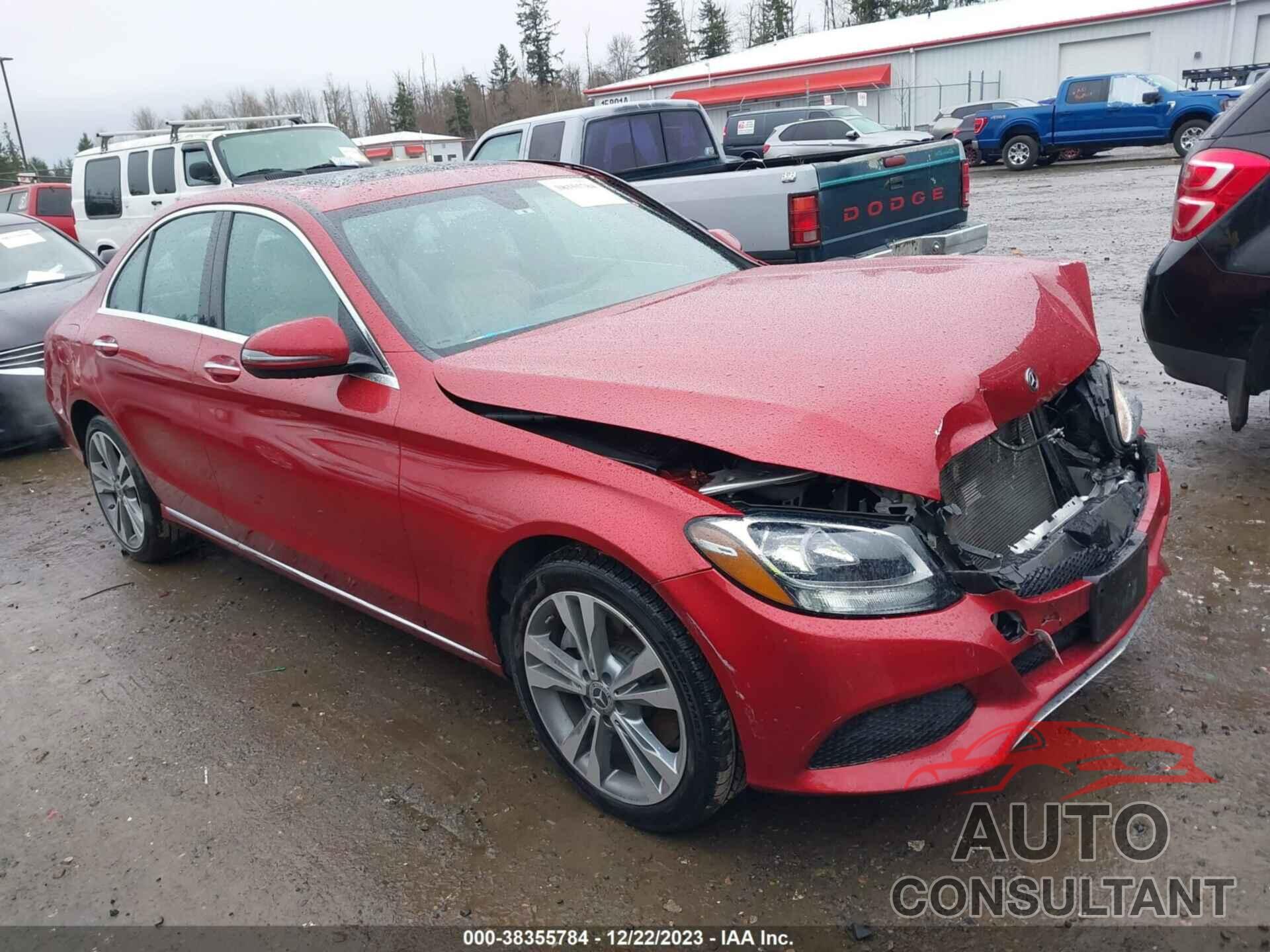 MERCEDES-BENZ C 300 2018 - 55SWF4KB1JU277269