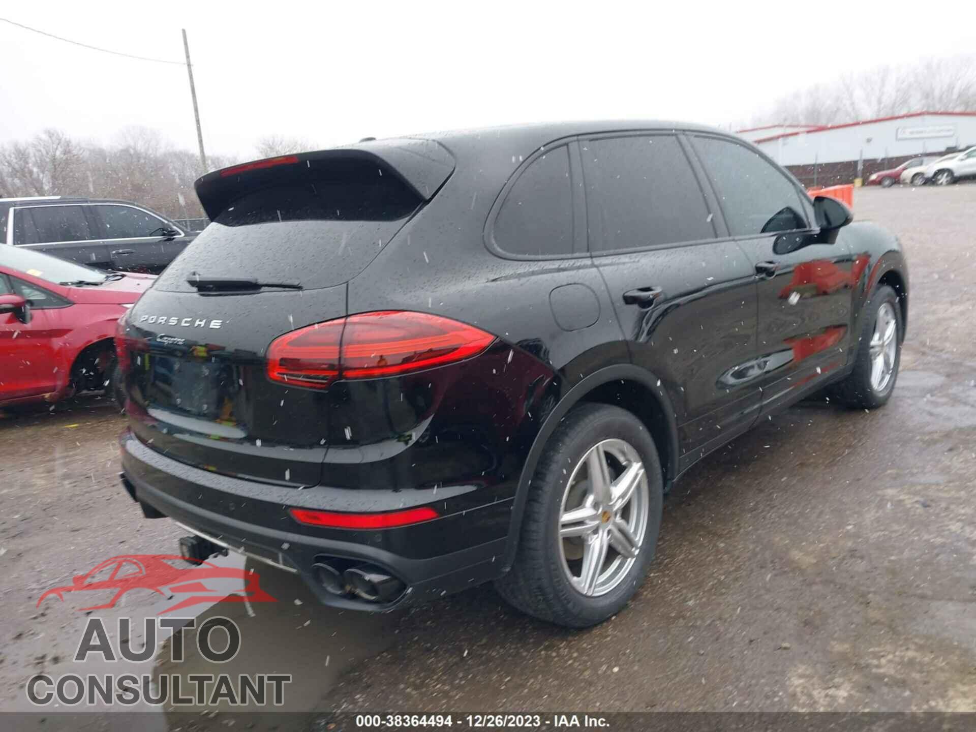 PORSCHE CAYENNE 2016 - WP1AF2A21GKA45072