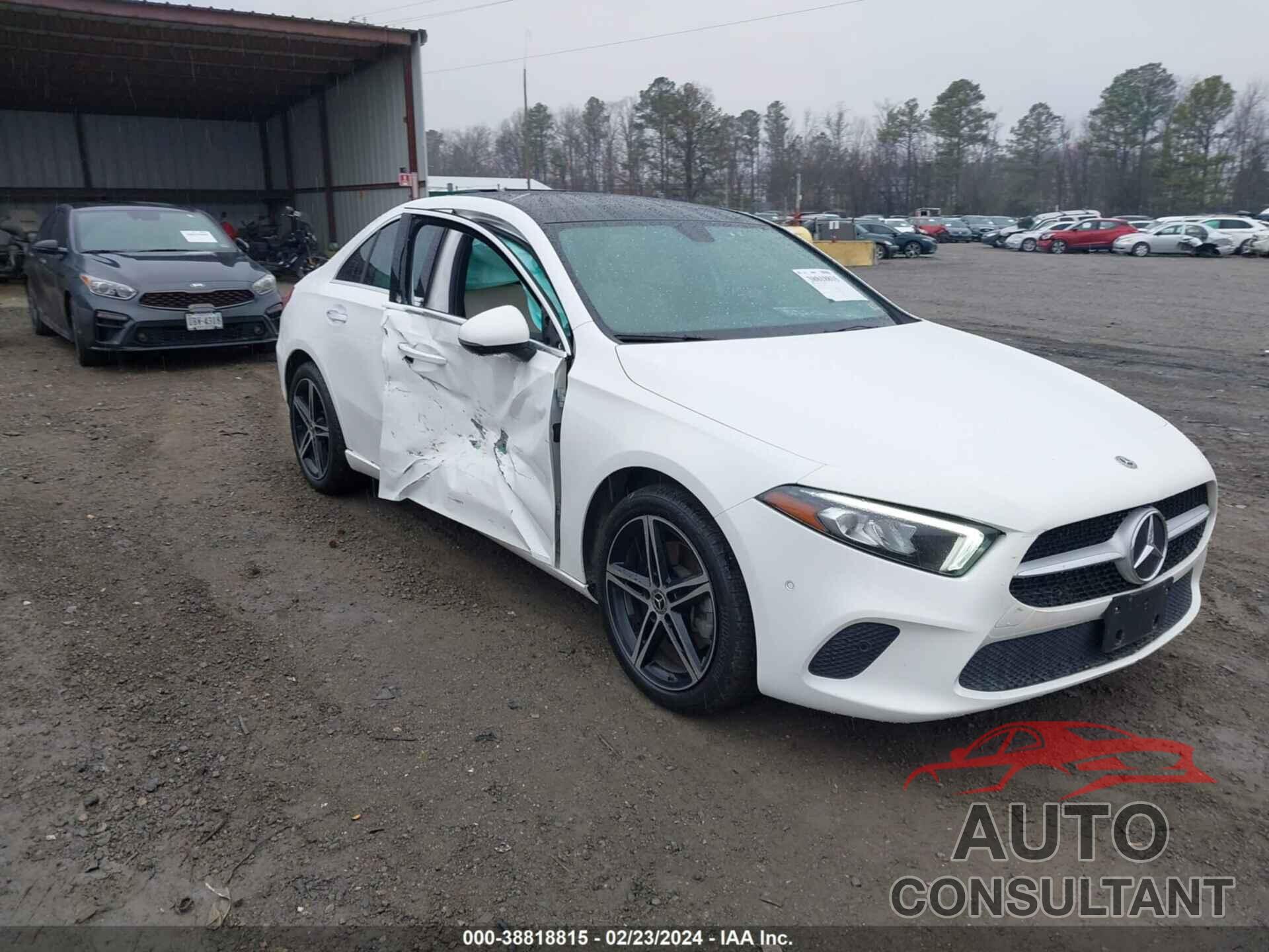 MERCEDES-BENZ A 220 2020 - W1K3G4EB8LJ229377