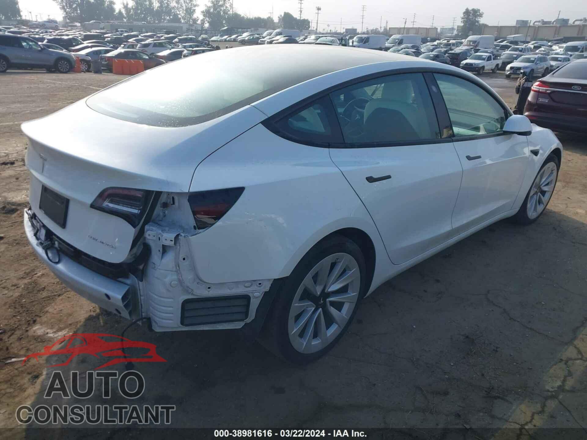 TESLA MODEL 3 2022 - 5YJ3E1EB4NF268685
