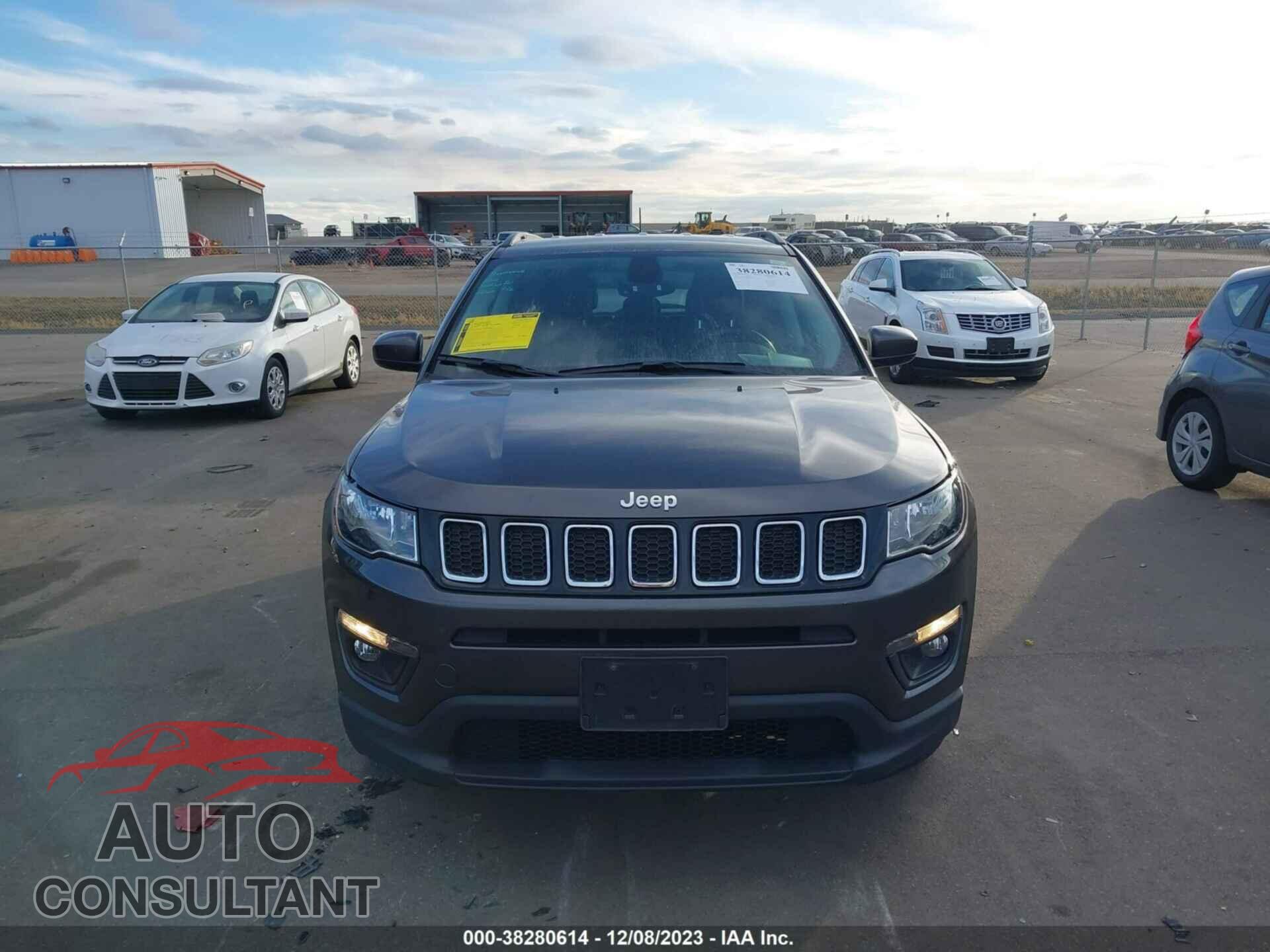 JEEP COMPASS 2018 - 3C4NJDBB0JT143138