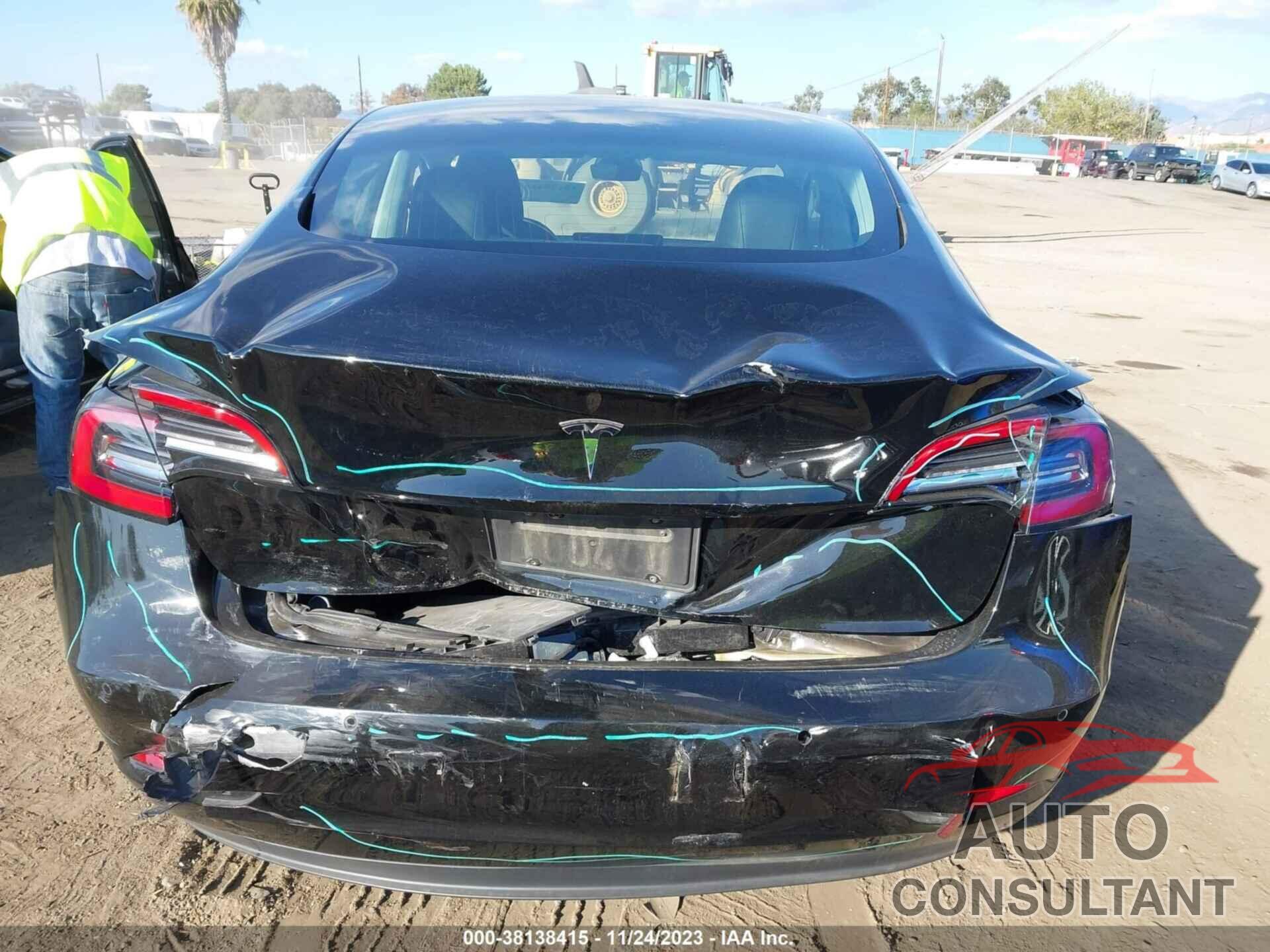 TESLA MODEL 3 2019 - 5YJ3E1EAXKF396089