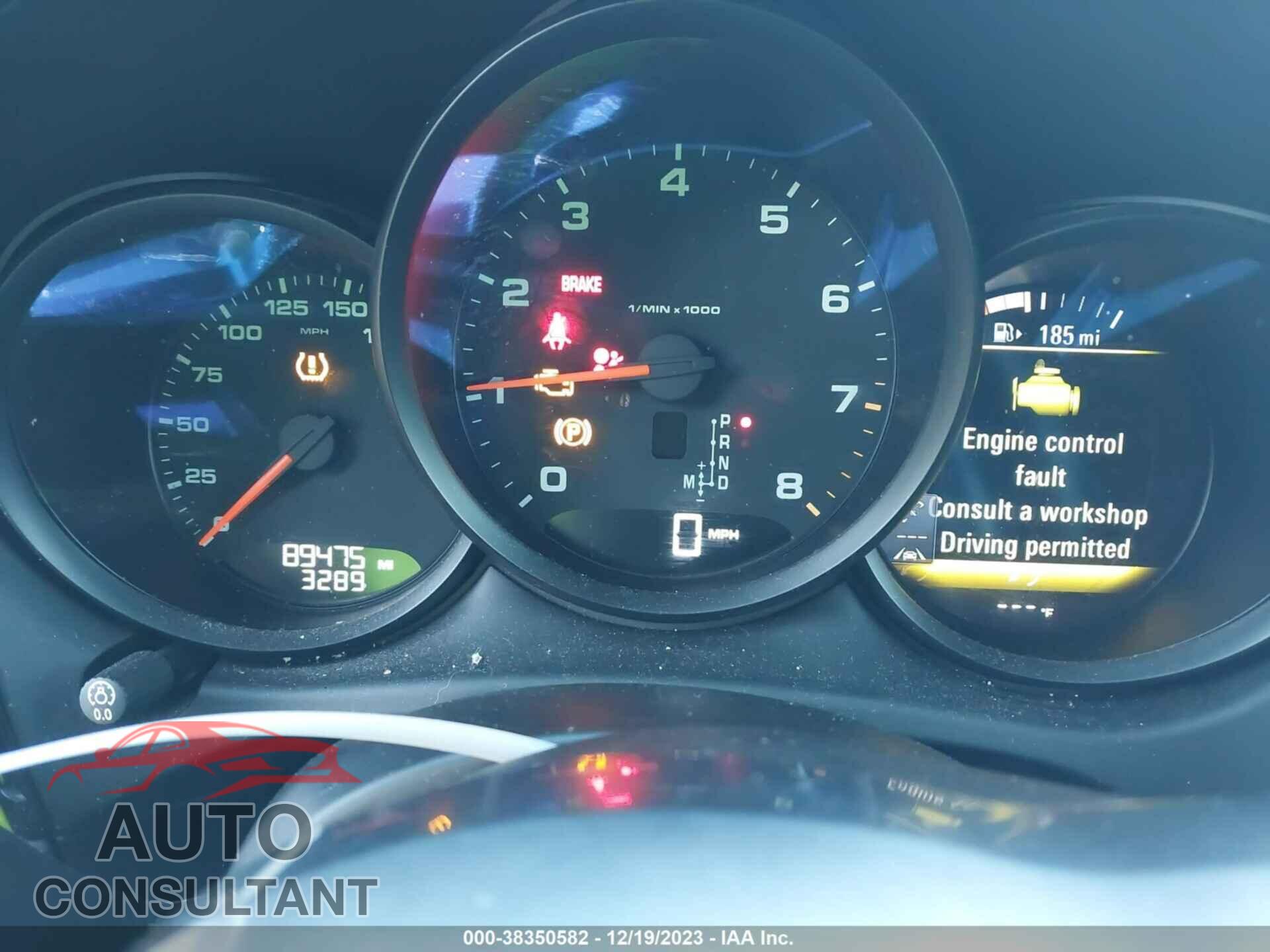 PORSCHE MACAN 2017 - WP1AA2A50HLB83027