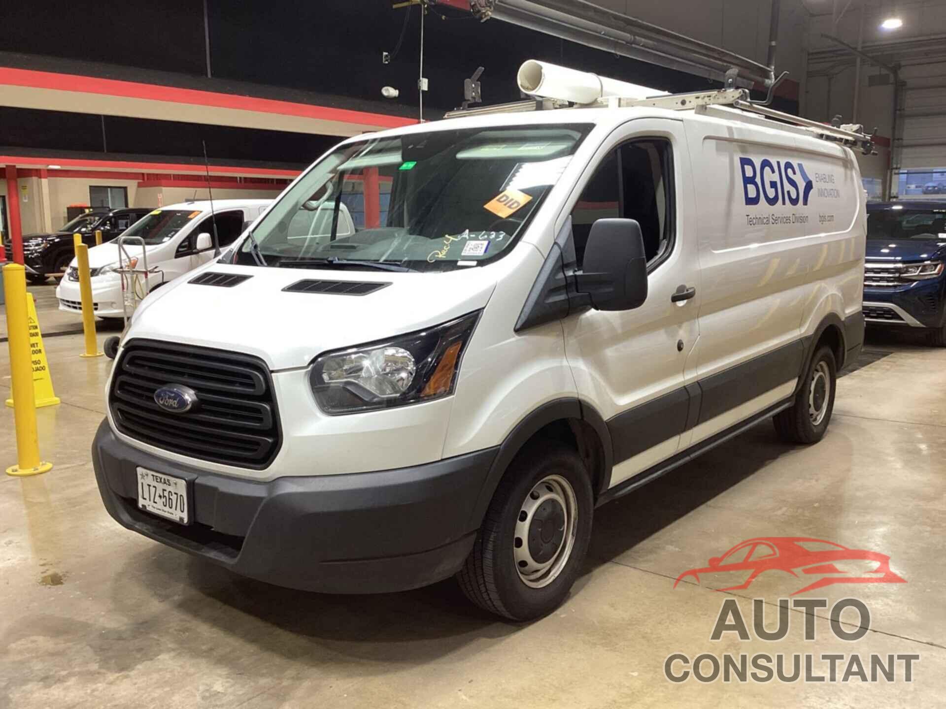 FORD TRANSIT 2019 - 1FTYE1YM2KKA14751