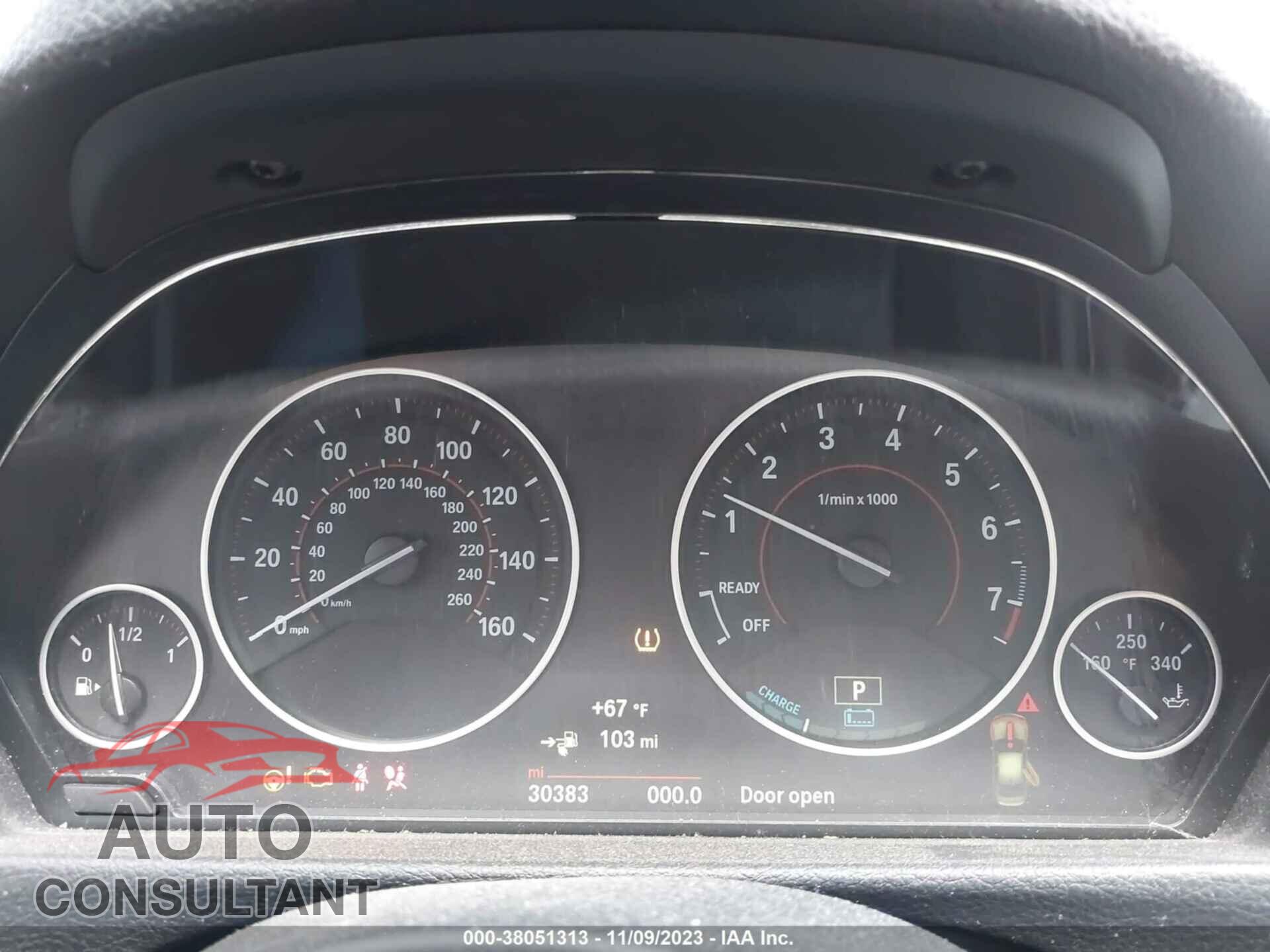 BMW 330E 2018 - WBA8E1C53JA178334