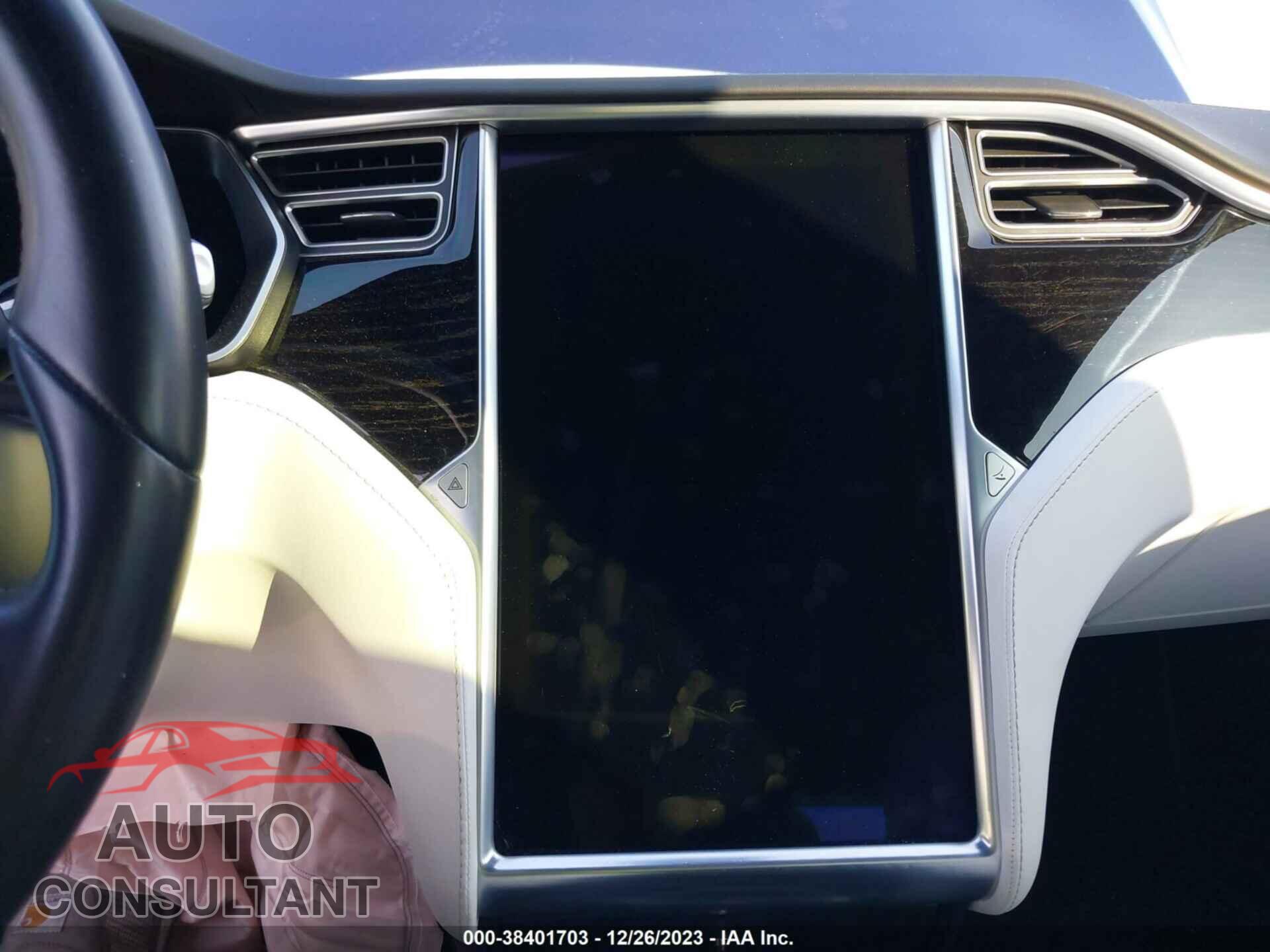 TESLA MODEL S 2017 - 5YJSA1E16HF220320